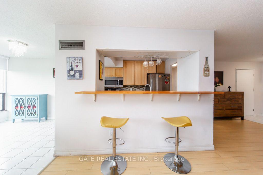 Photo 17 of Unit 1111, 1 Rowntree Road, Etobicoke, Mount Olive-Silverstone-Jamestown — HOMEH