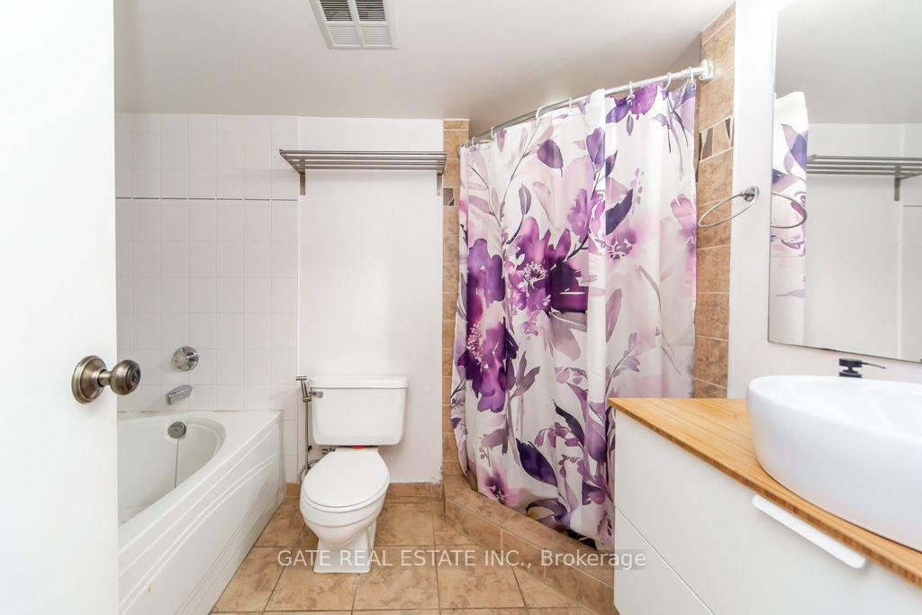 Photo 31 of Unit 1111, 1 Rowntree Road, Etobicoke, Mount Olive-Silverstone-Jamestown — HOMEH
