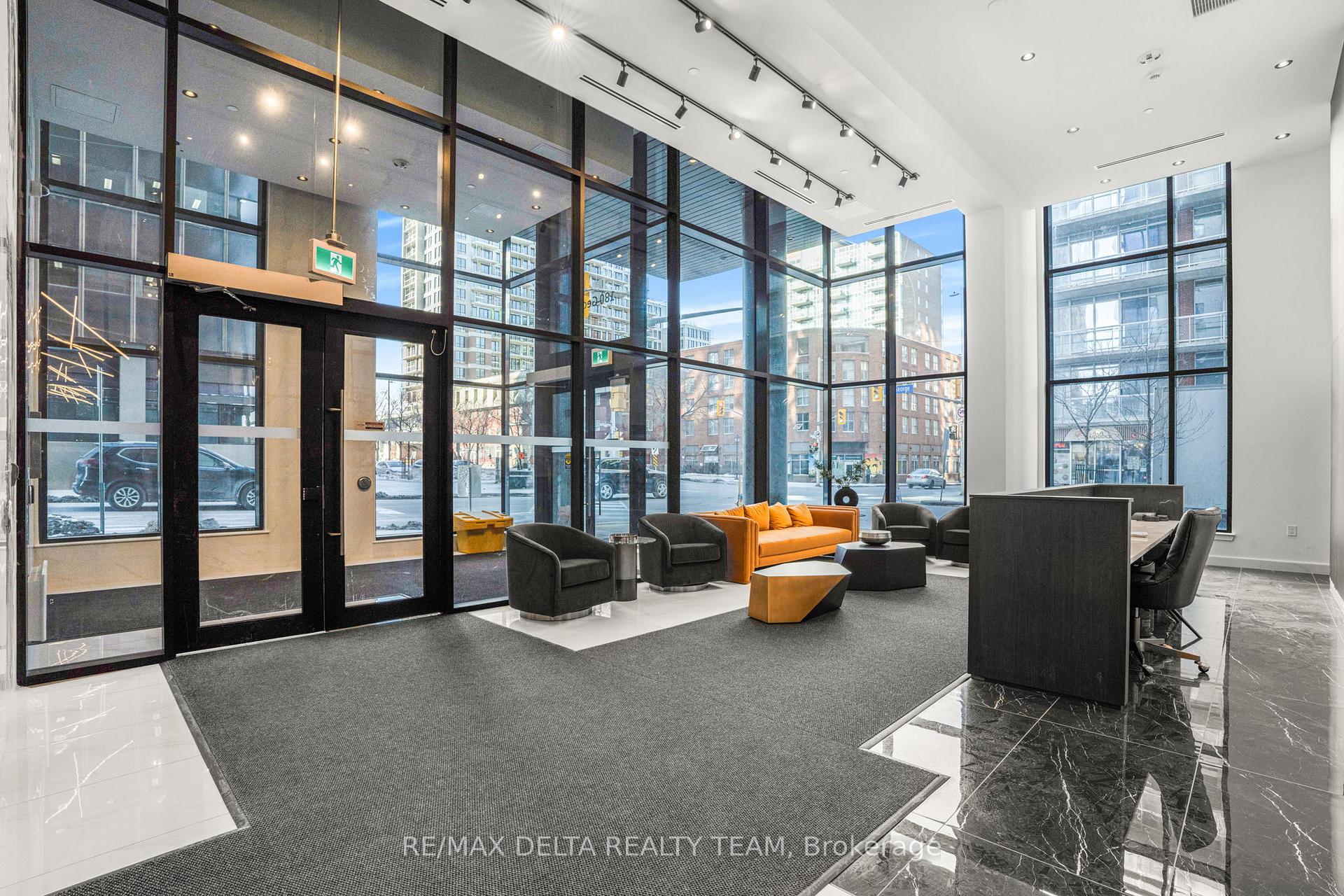 Photo 3 of Unit 2208, 180 George Street, Ottawa, Lower Town/Byward Market — HOMEH