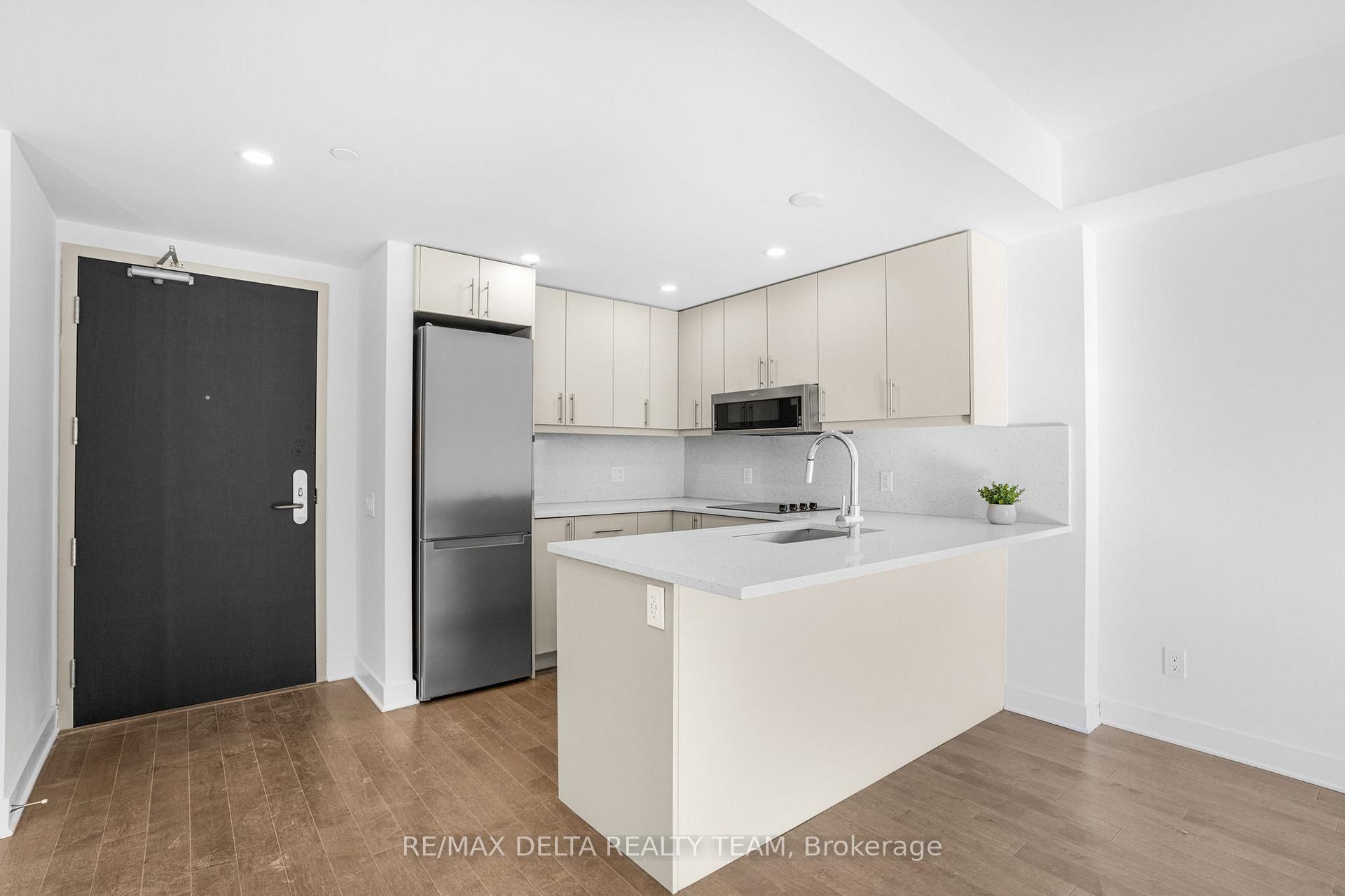 Photo 7 of Unit 2208, 180 George Street, Ottawa, Lower Town/Byward Market — HOMEH