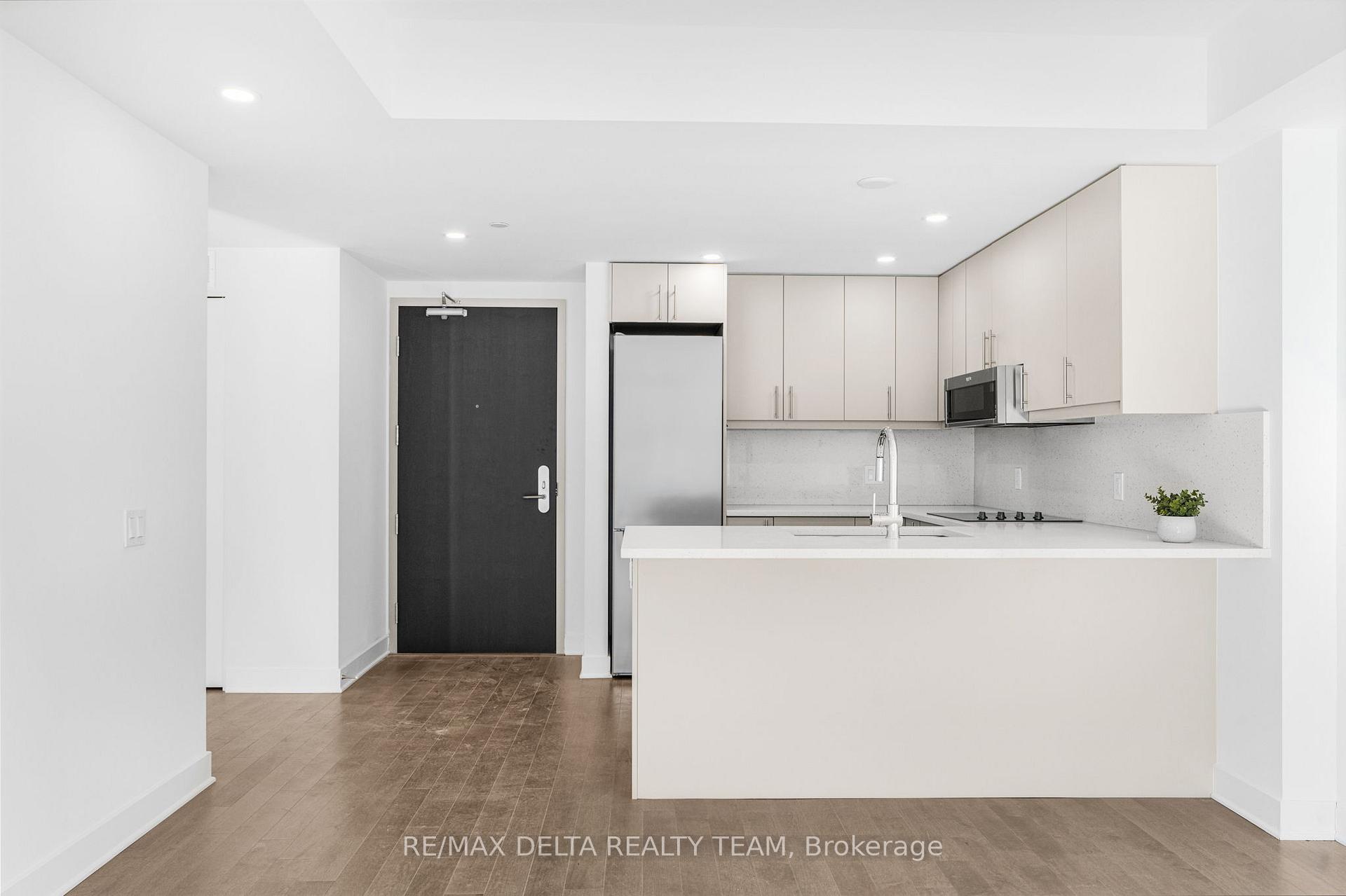 Photo 8 of Unit 2208, 180 George Street, Ottawa, Lower Town/Byward Market — HOMEH