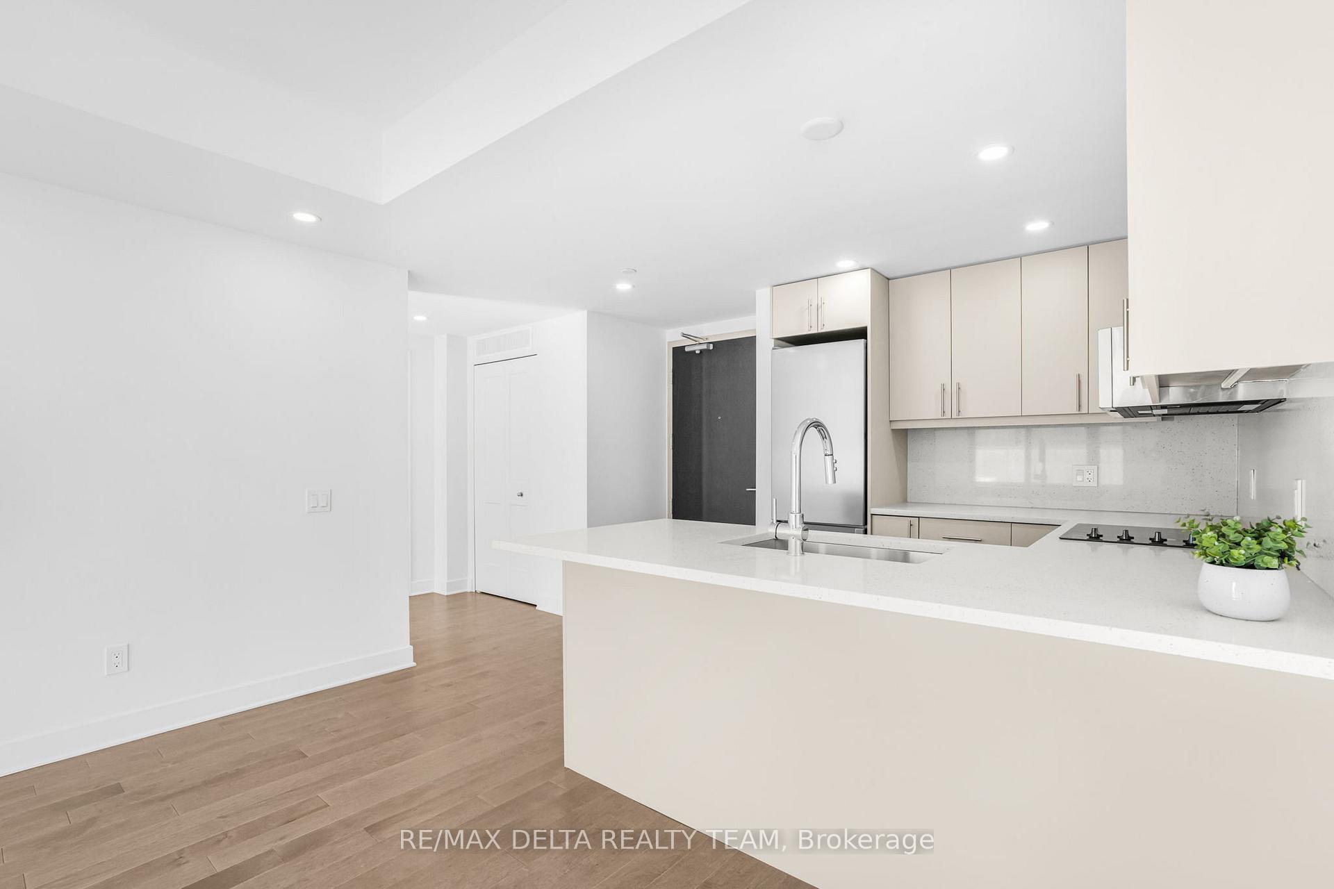 Photo 9 of Unit 2208, 180 George Street, Ottawa, Lower Town/Byward Market — HOMEH