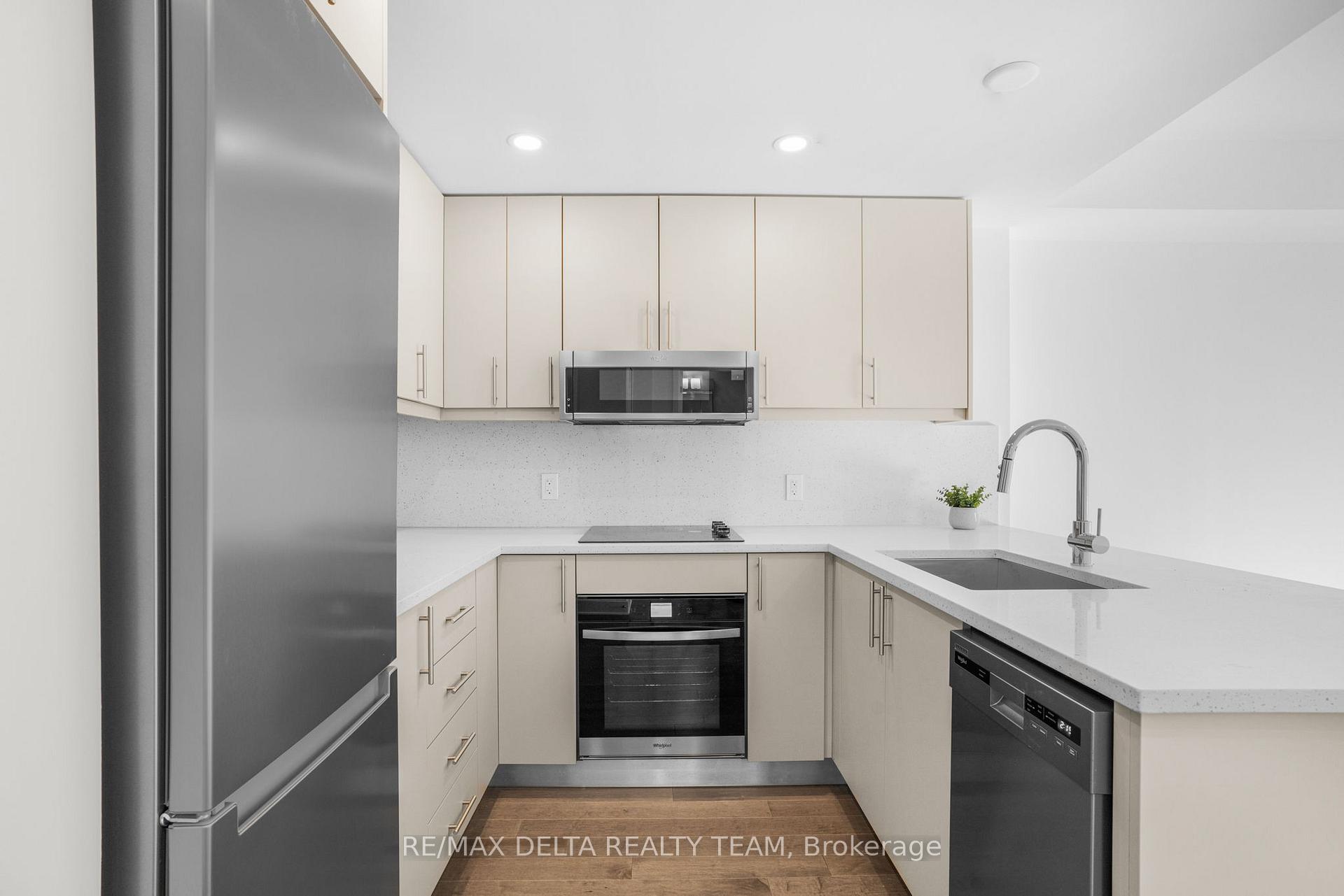 Photo 10 of Unit 2208, 180 George Street, Ottawa, Lower Town/Byward Market — HOMEH