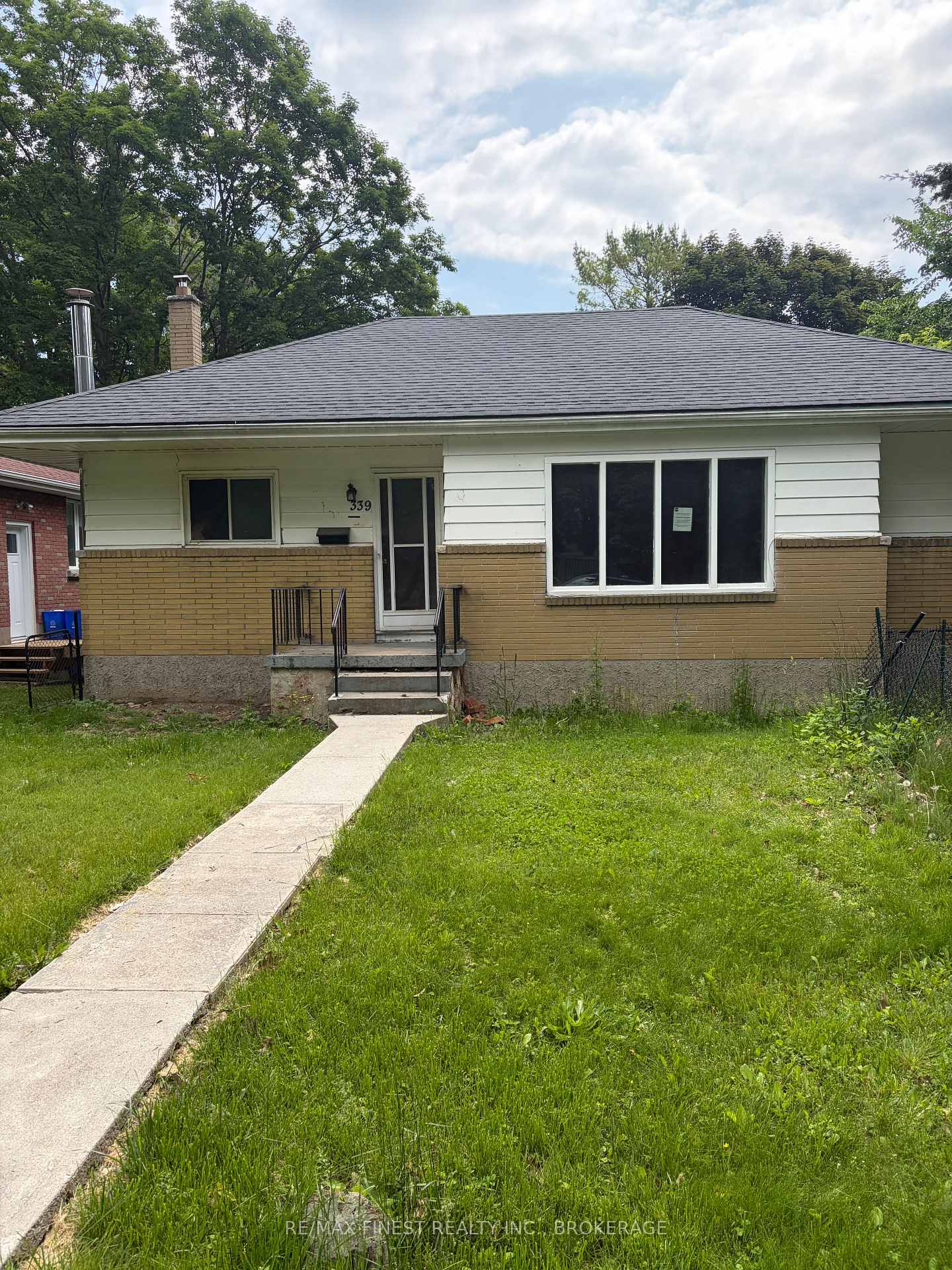 Photo 1 of 339 Mowat Avenue, Kingston, Central City West — HOMEH