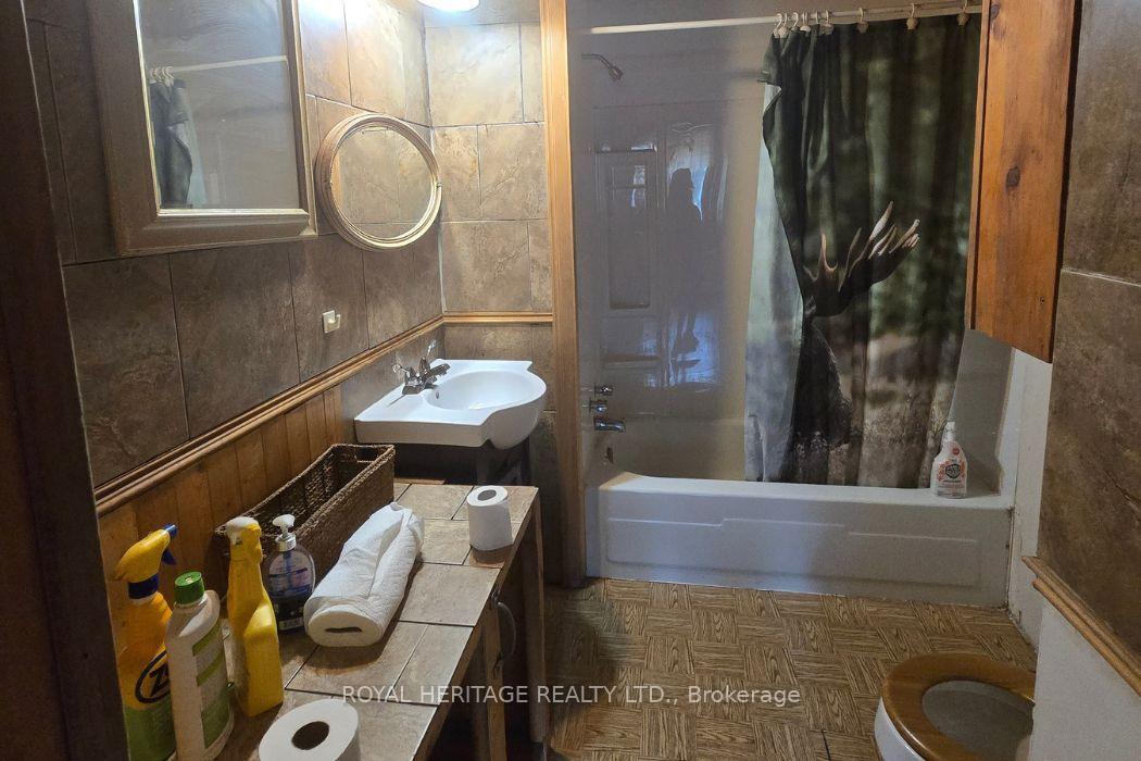 Photo 8 of 1590 Elm Tree Road, Central Frontenac, Frontenac Centre — HOMEH