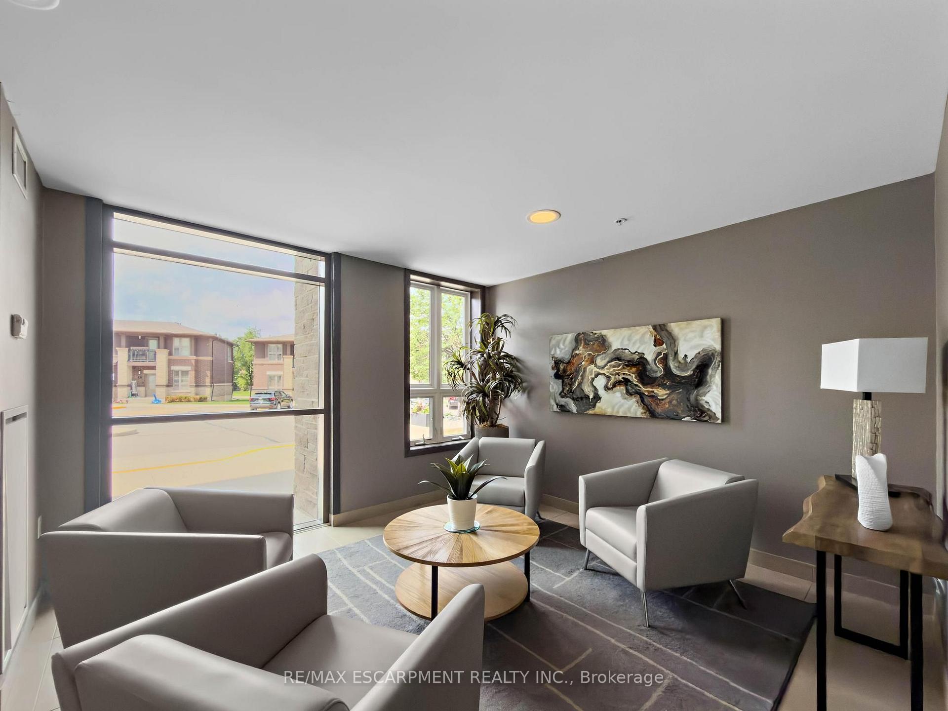Photo 7 of Unit 109, 5010 Corporate Drive, Burlington, Uptown — HOMEH