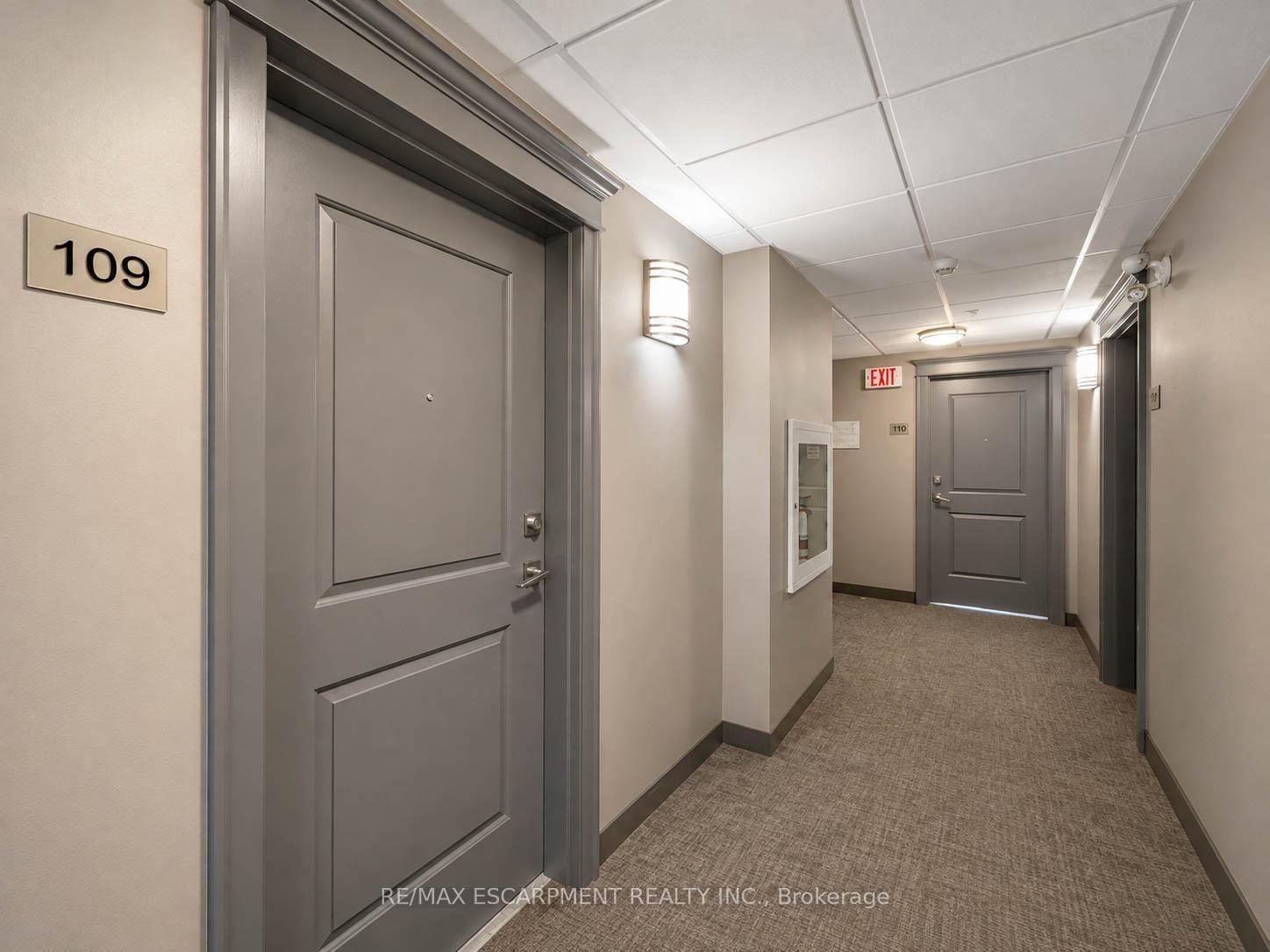 Photo 11 of Unit 109, 5010 Corporate Drive, Burlington, Uptown — HOMEH