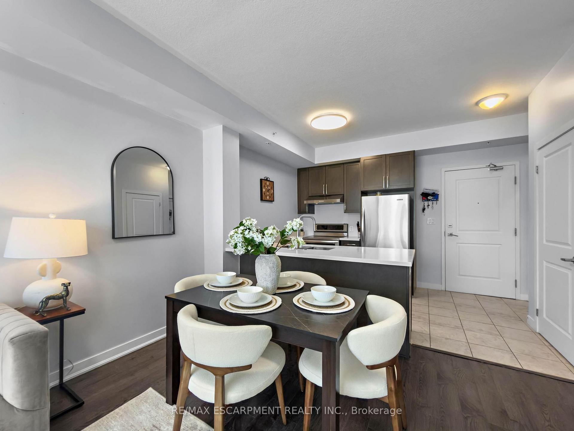 Photo 20 of Unit 109, 5010 Corporate Drive, Burlington, Uptown — HOMEH