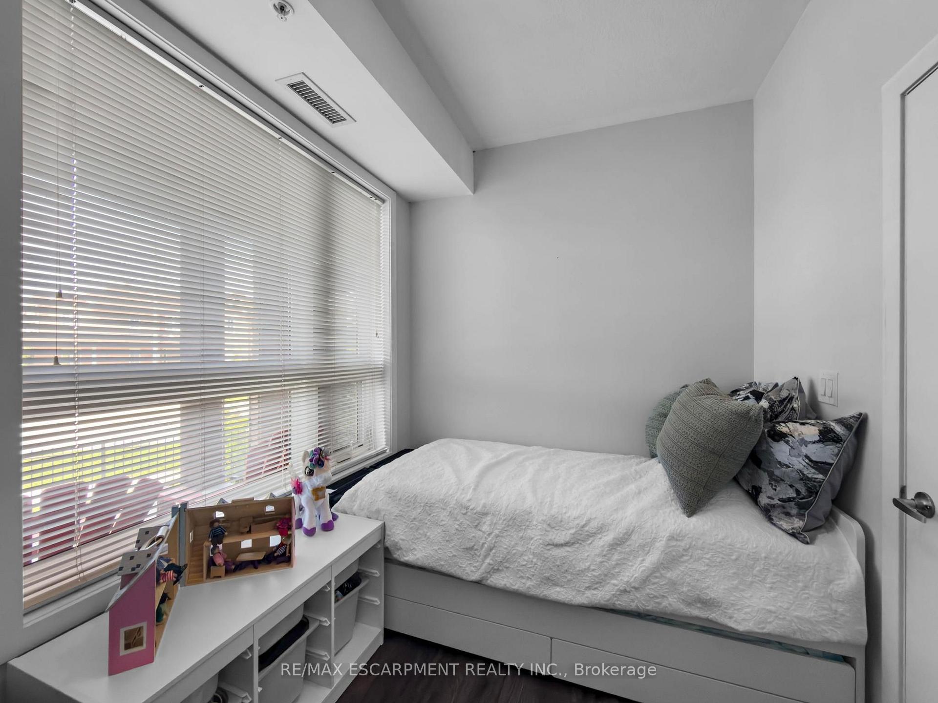 Photo 28 of Unit 109, 5010 Corporate Drive, Burlington, Uptown — HOMEH