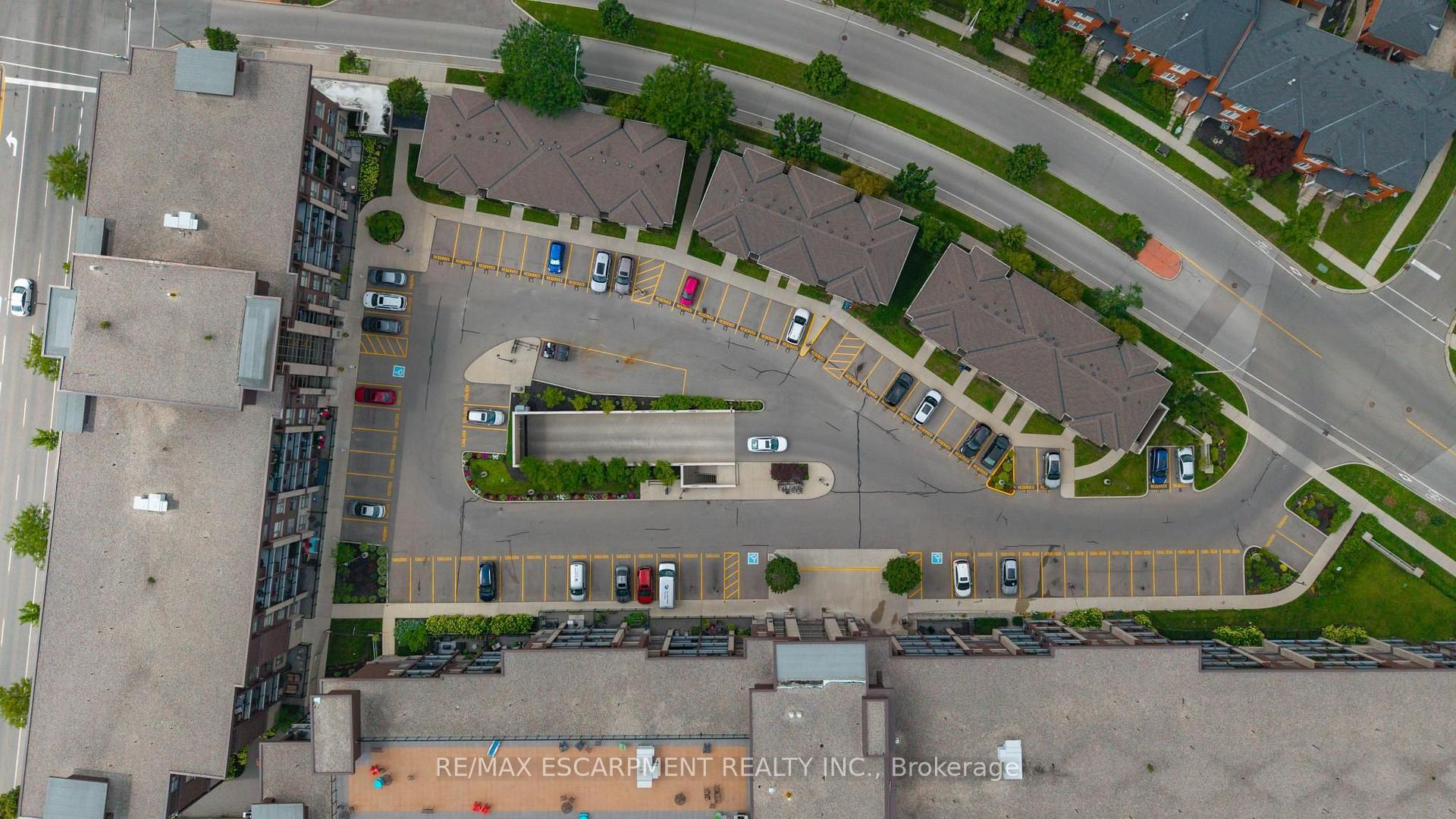 Photo 53 of Unit 109, 5010 Corporate Drive, Burlington, Uptown — HOMEH