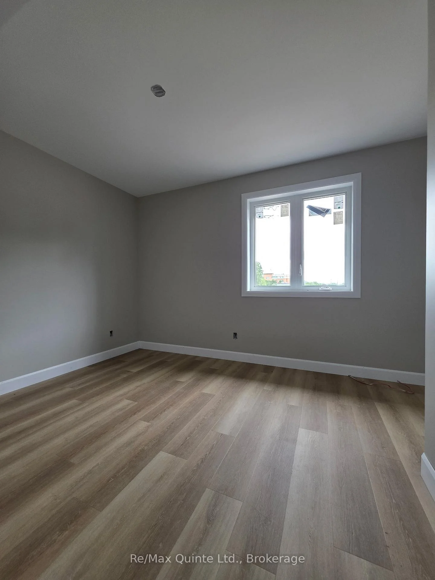 Photo 18 of Unit B, 5 Sienna Avenue, Belleville, Belleville Ward — HOMEH