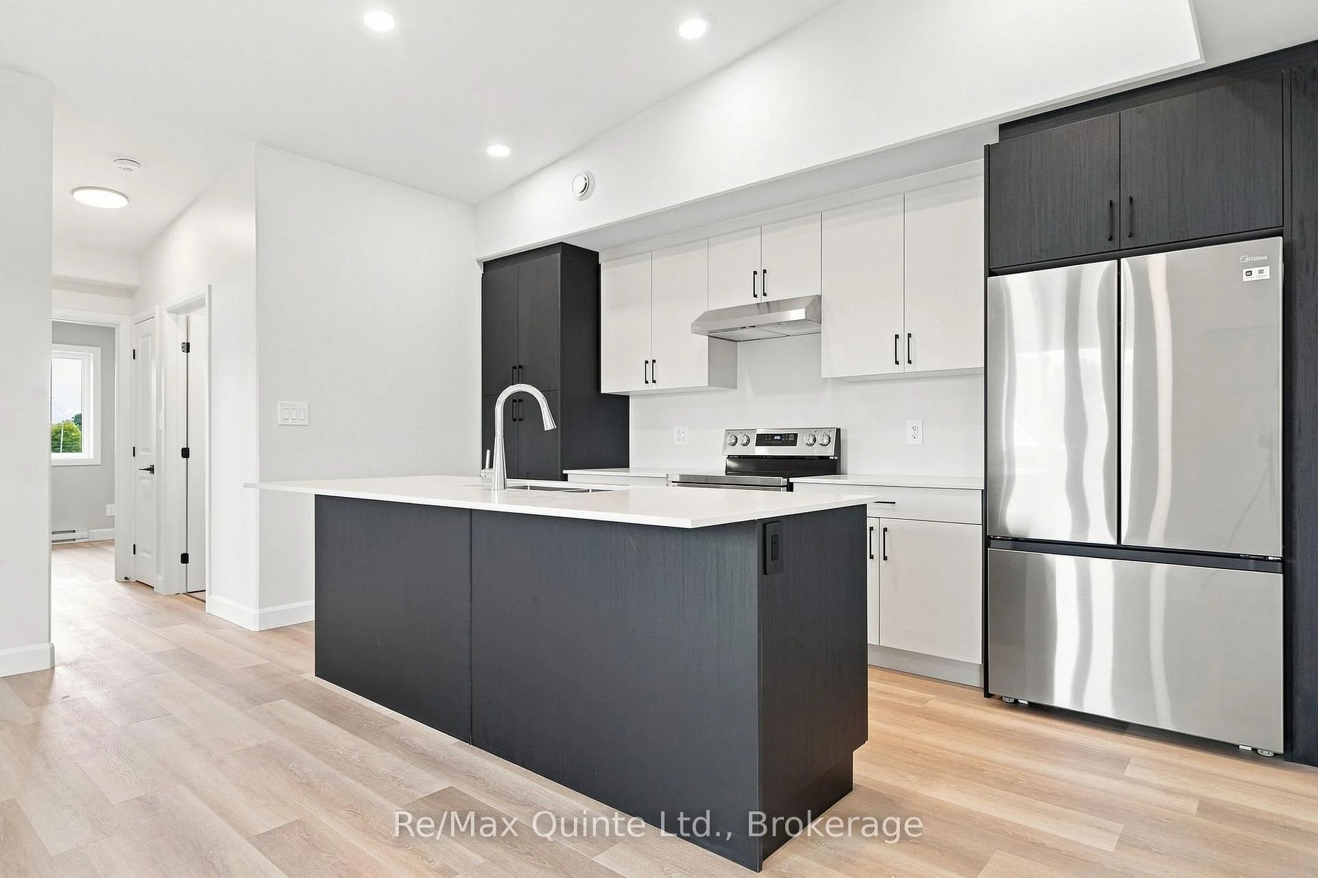Photo 44 of Unit B, 5 Sienna Avenue, Belleville, Belleville Ward — HOMEH