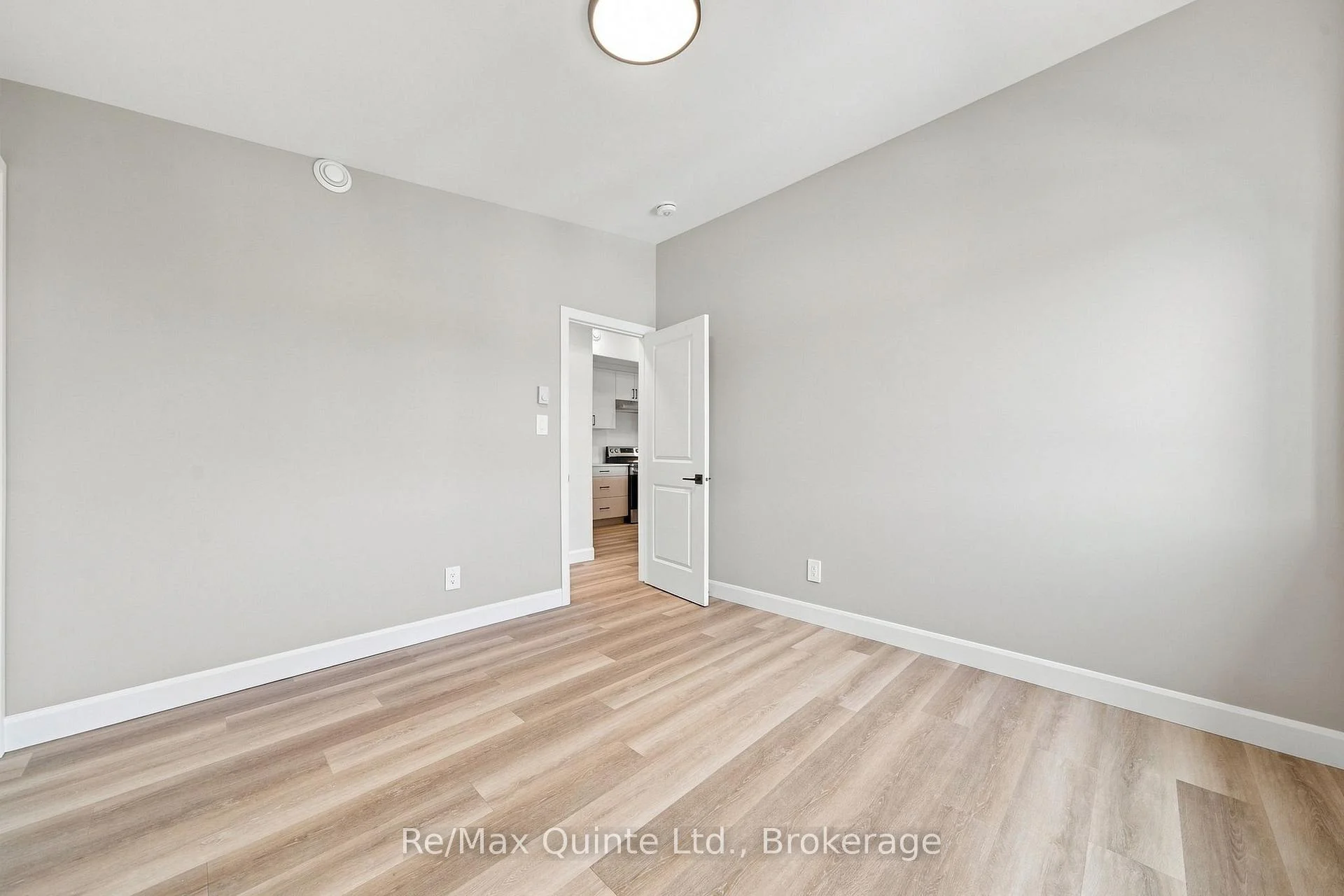 Photo 56 of Unit B, 5 Sienna Avenue, Belleville, Belleville Ward — HOMEH