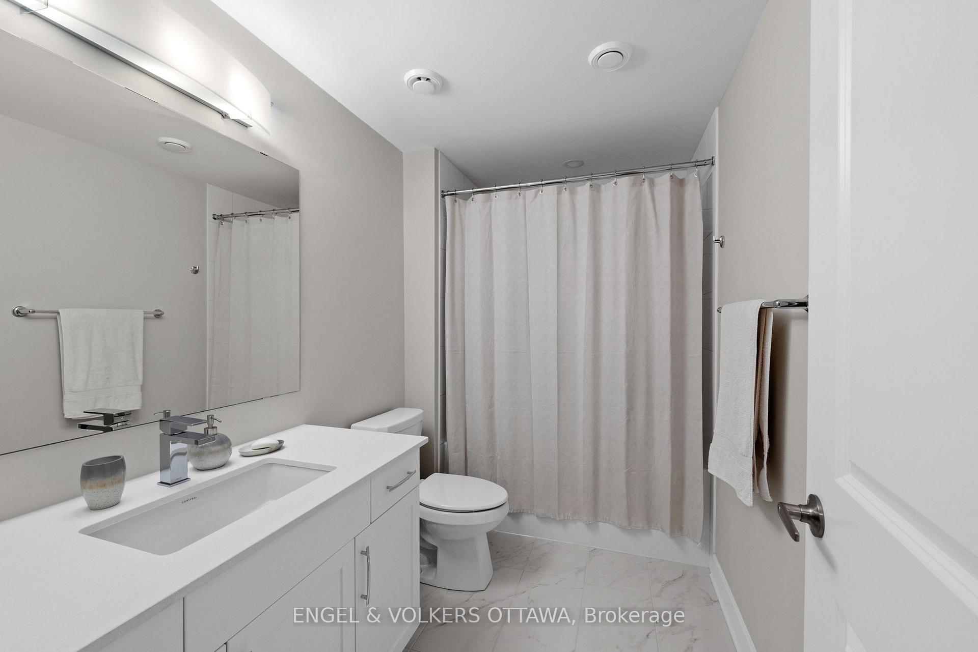 Photo 42 of 351 Shuttleworth Drive, Ottawa, Leitrim — HOMEH