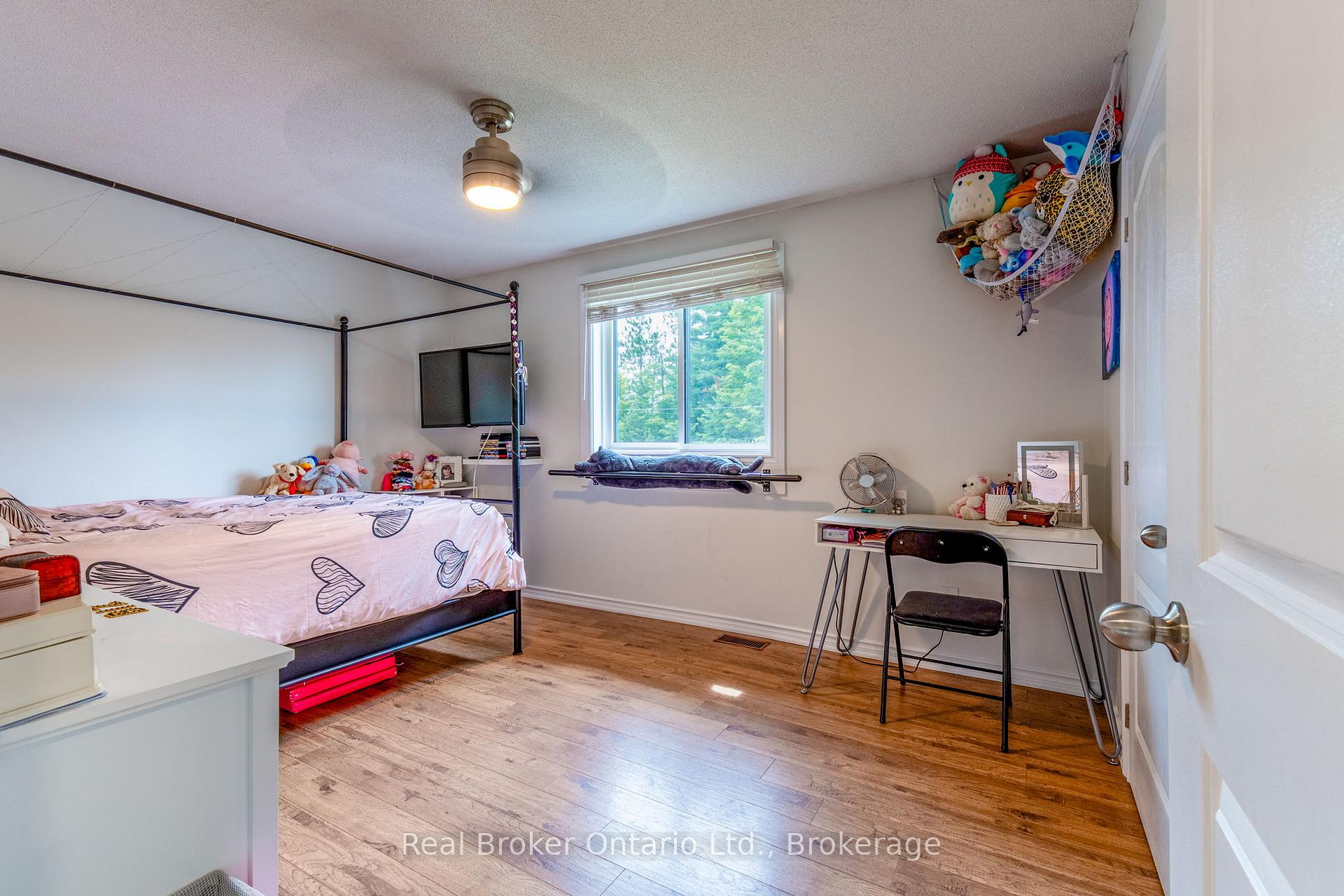 Photo 19 of 1819 Old Second Road S, Springwater, Rural Springwater — HOMEH