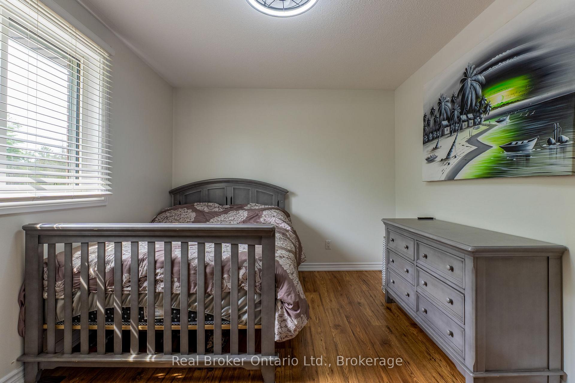 Photo 21 of 1819 Old Second Road S, Springwater, Rural Springwater — HOMEH