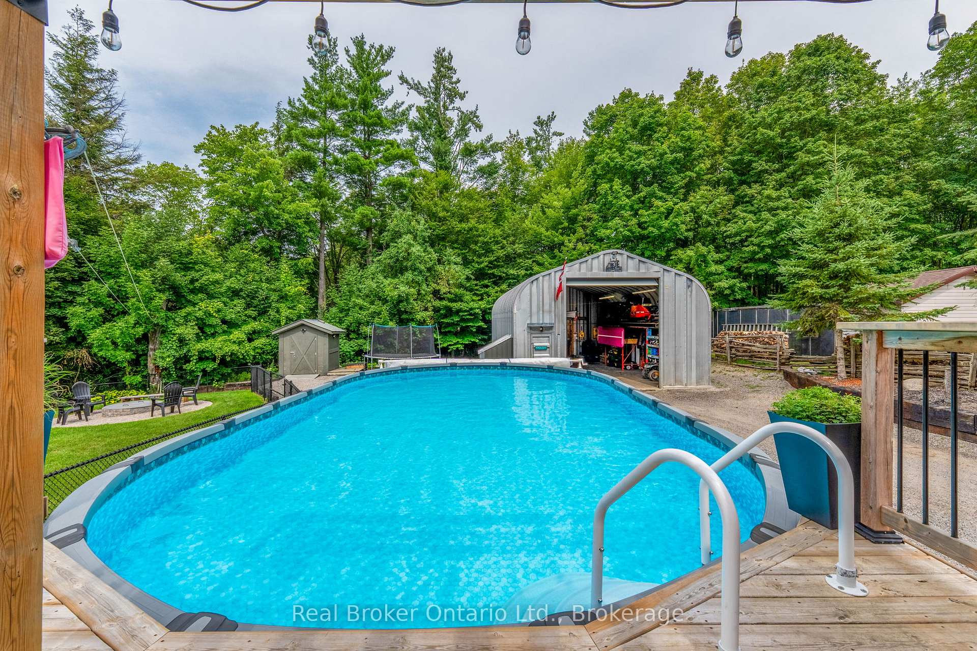 Photo 31 of 1819 Old Second Road S, Springwater, Rural Springwater — HOMEH