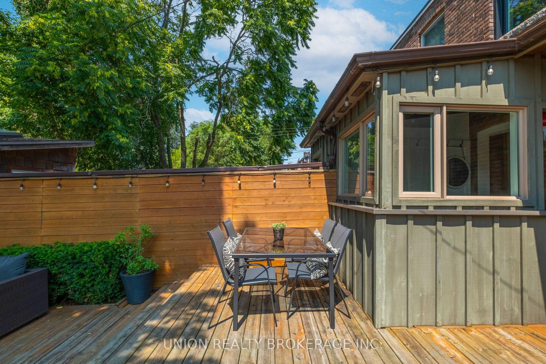 Photo 30 of 706 Woodbine Avenue, Toronto, Woodbine Corridor — HOMEH