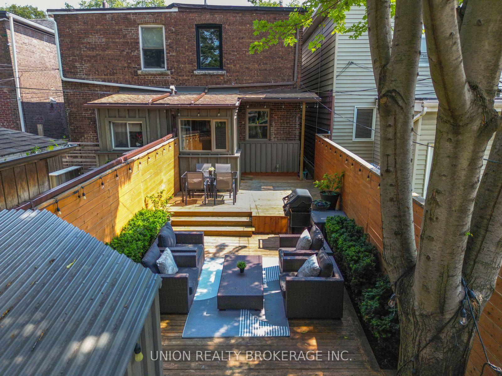 Photo 34 of 706 Woodbine Avenue, Toronto, Woodbine Corridor — HOMEH