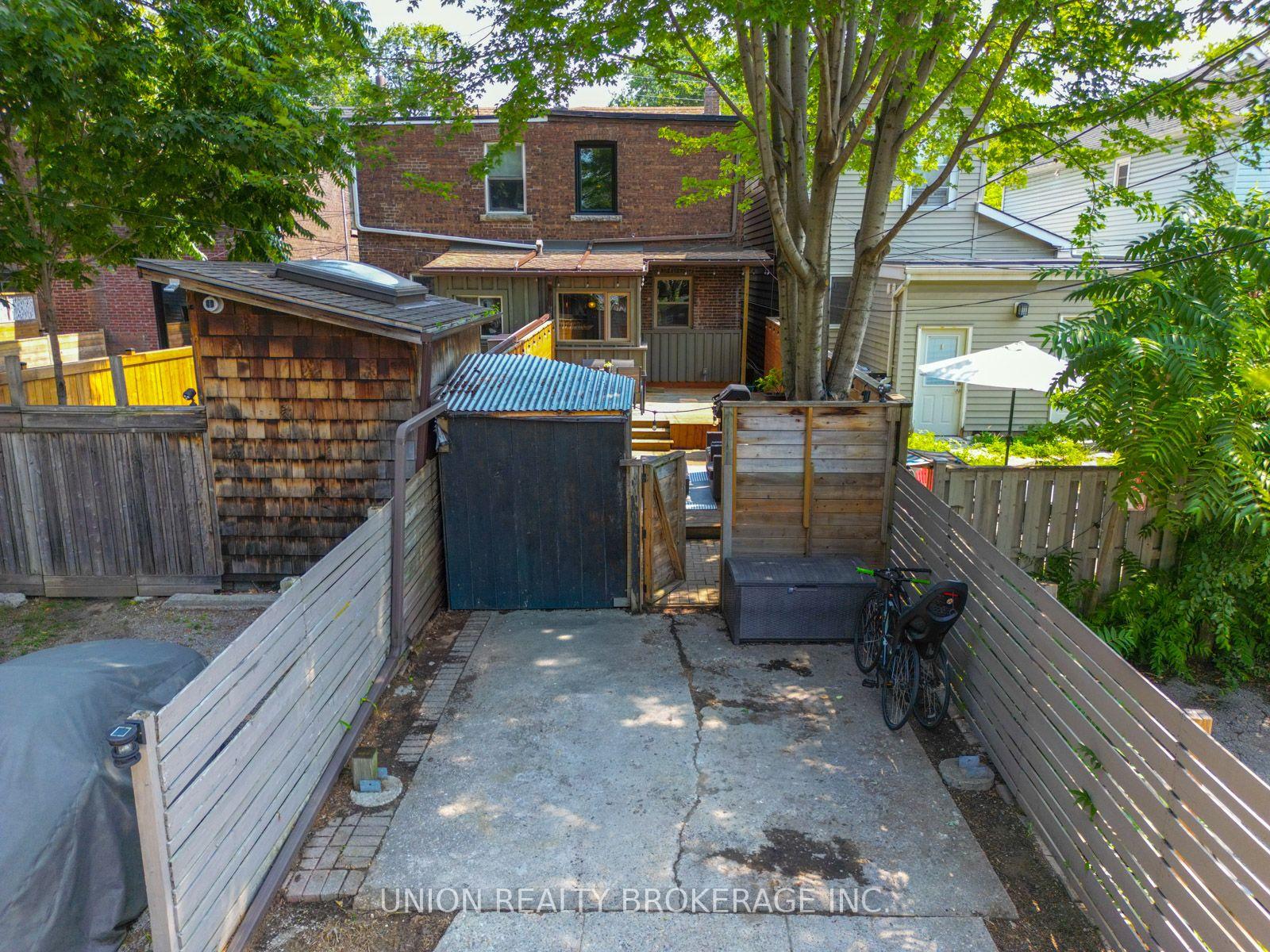 Photo 35 of 706 Woodbine Avenue, Toronto, Woodbine Corridor — HOMEH