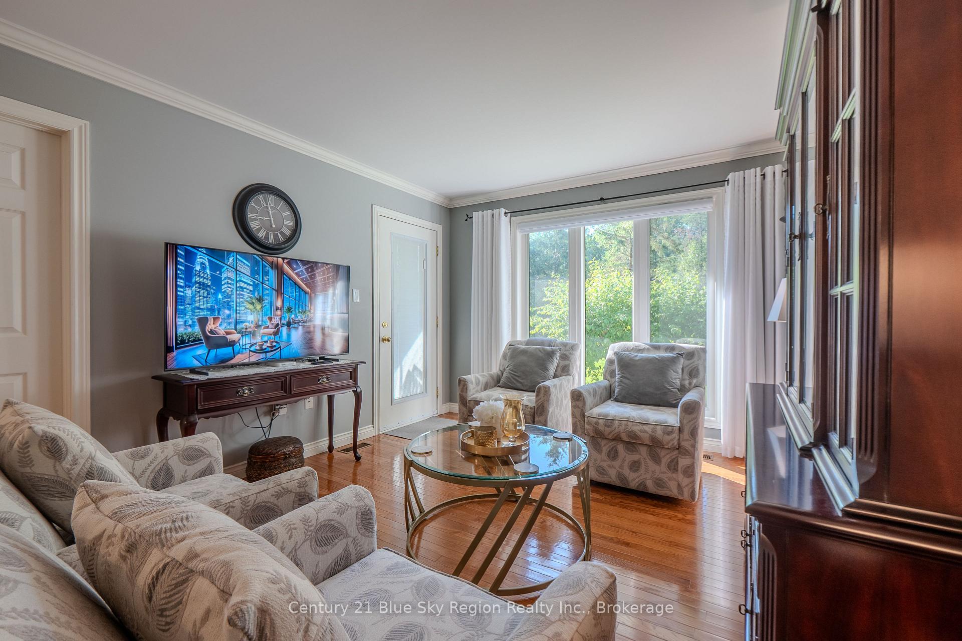 Photo 11 of 33 Golf Course Road, Callander — HOMEH