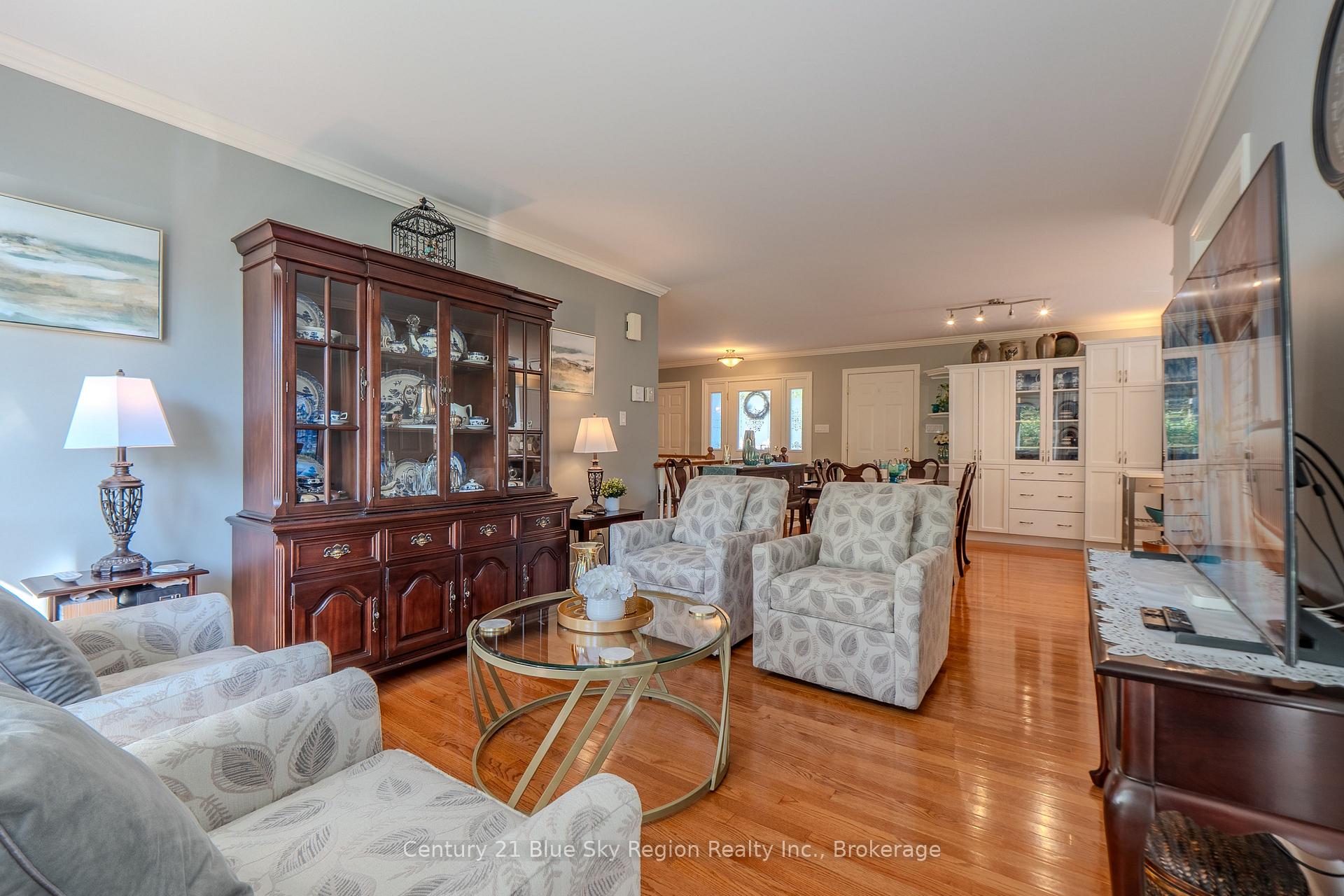 Photo 12 of 33 Golf Course Road, Callander — HOMEH