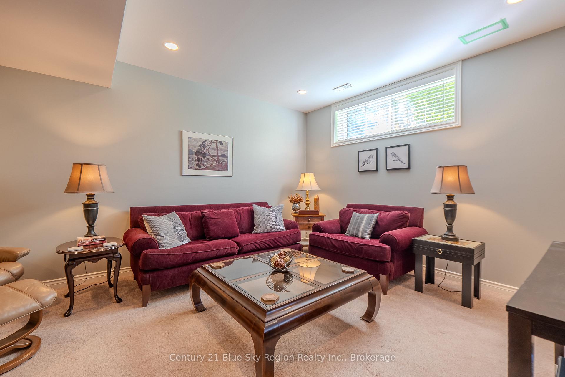 Photo 24 of 33 Golf Course Road, Callander — HOMEH