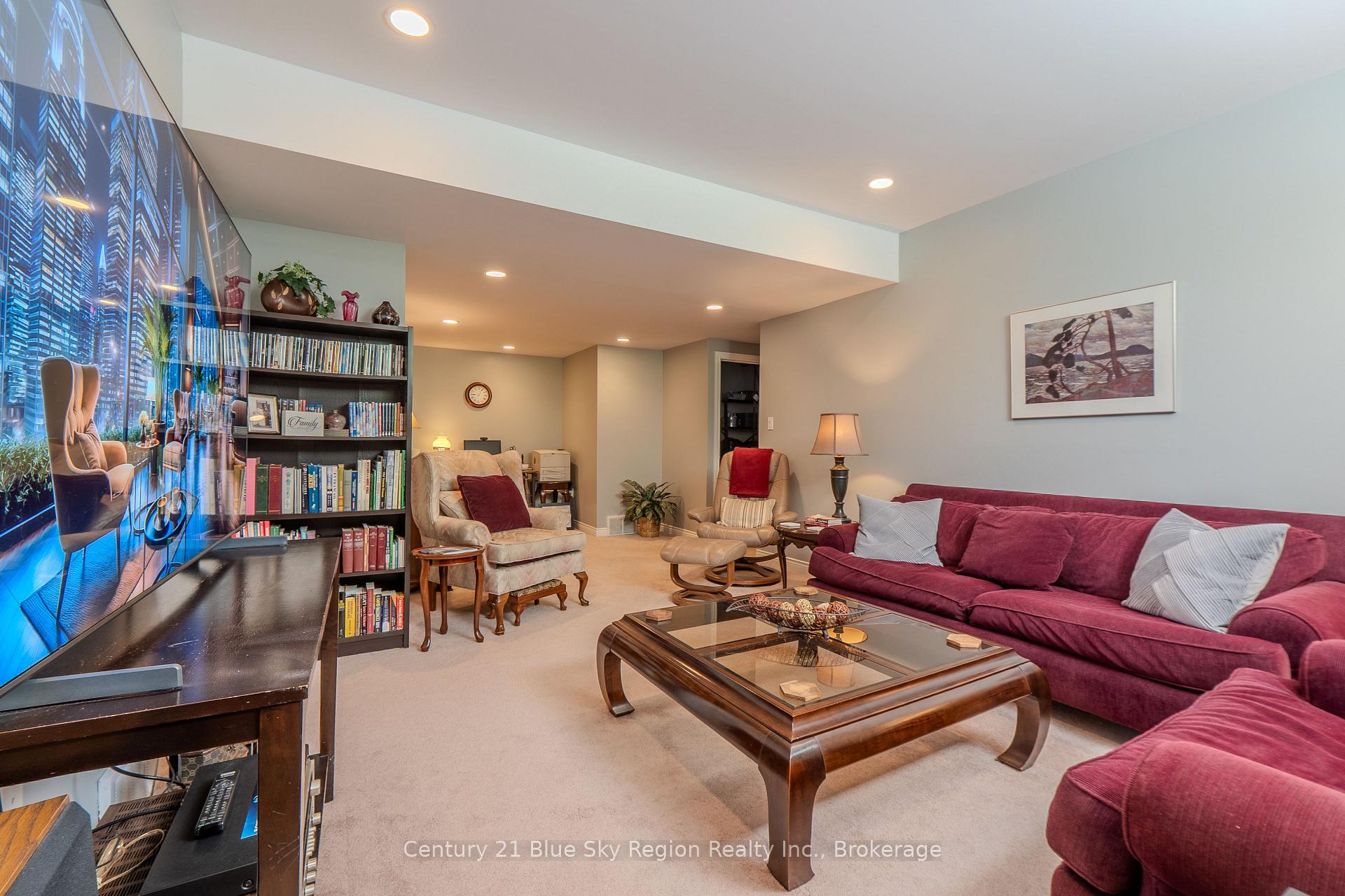 Photo 25 of 33 Golf Course Road, Callander — HOMEH