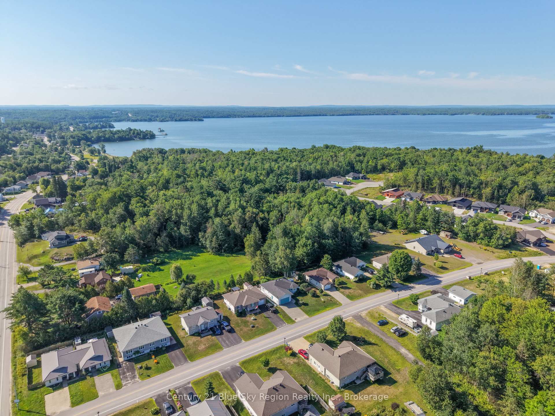 Photo 41 of 33 Golf Course Road, Callander — HOMEH