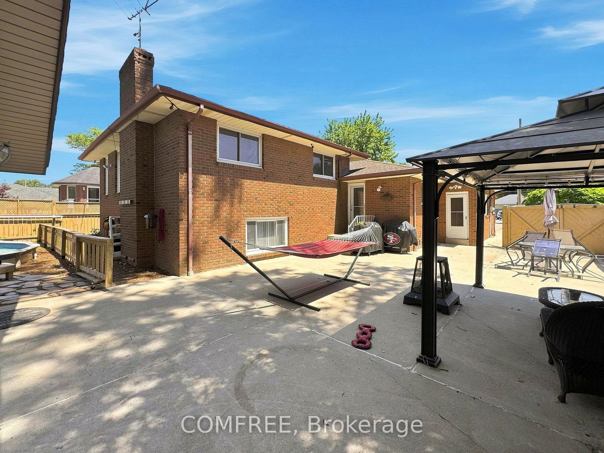 Photo 2 of 6310 Matchette Road, LaSalle — HOMEH