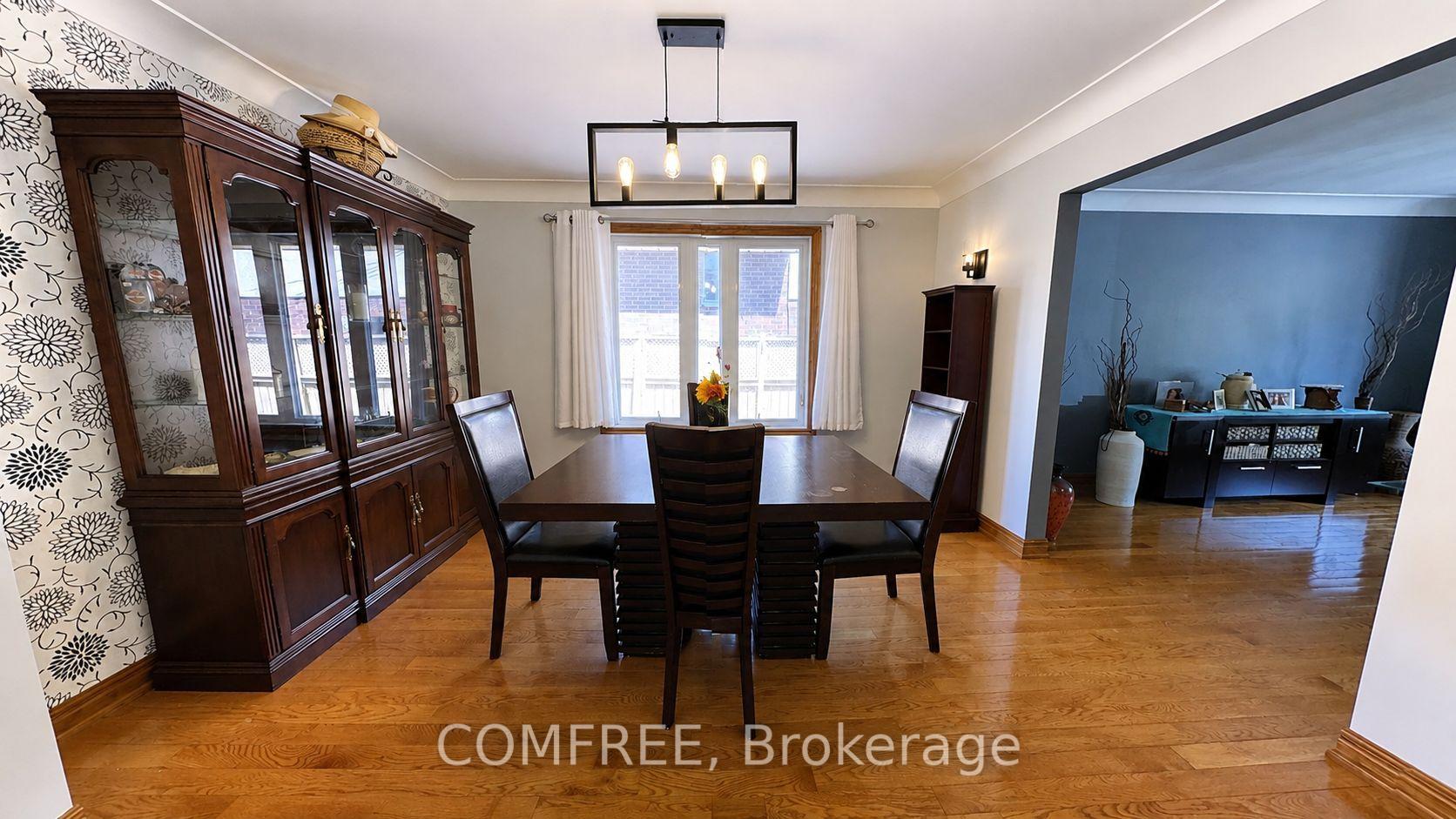 Photo 7 of 6310 Matchette Road, LaSalle — HOMEH