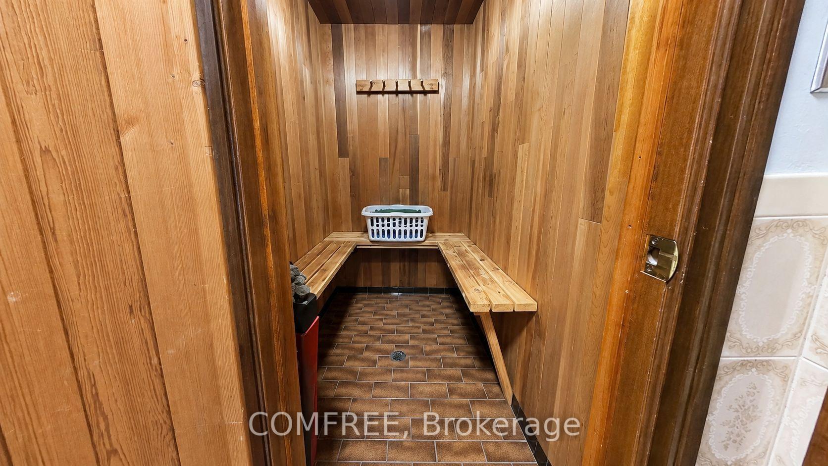 Photo 13 of 6310 Matchette Road, LaSalle — HOMEH