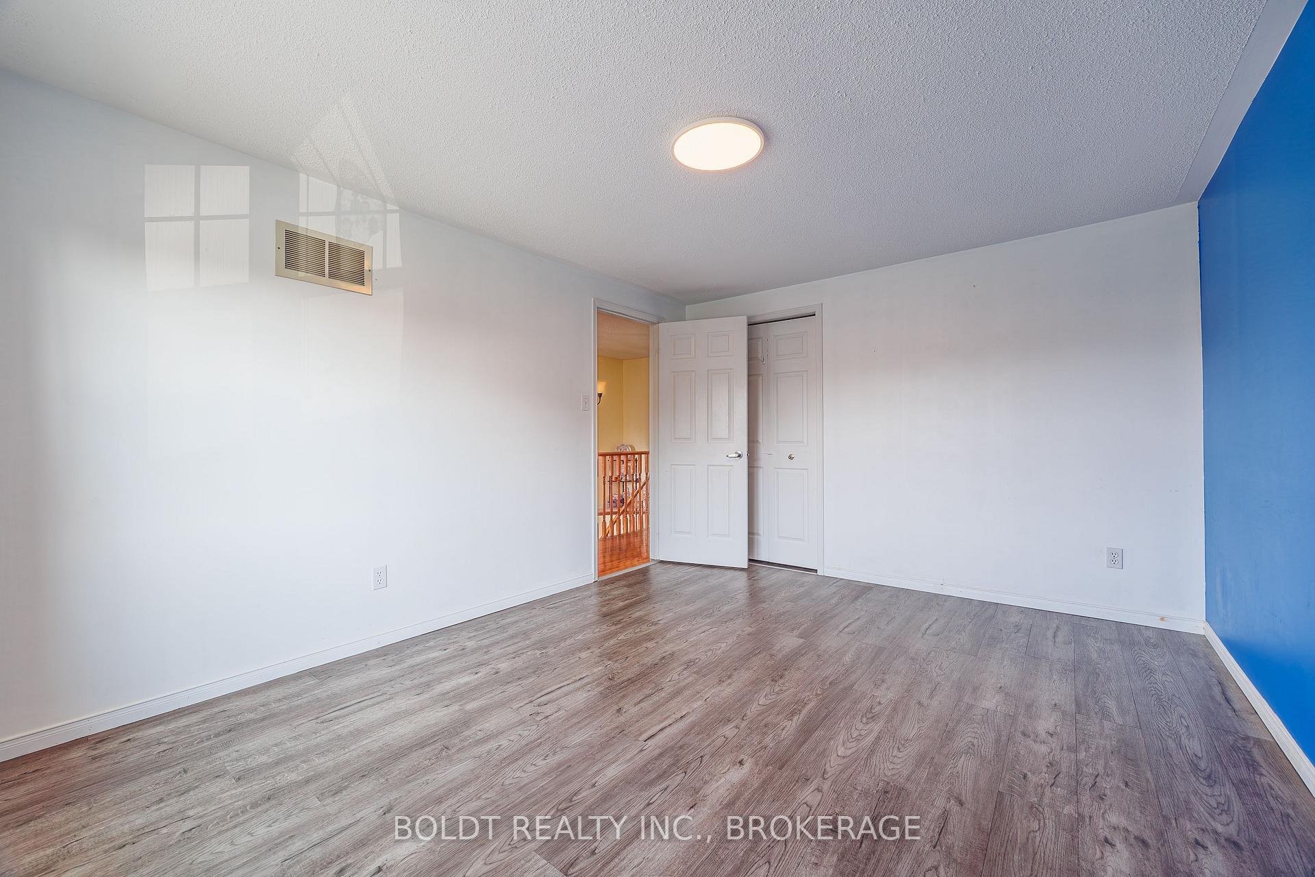 Photo 22 of 64 Carmine Crescent, St. Catharines, Rykert/Vansickle — HOMEH