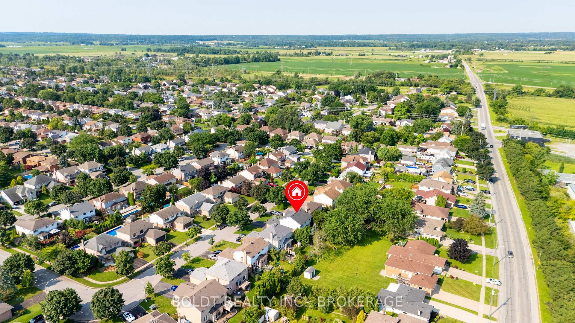 Photo 41 of 64 Carmine Crescent, St. Catharines, Rykert/Vansickle — HOMEH