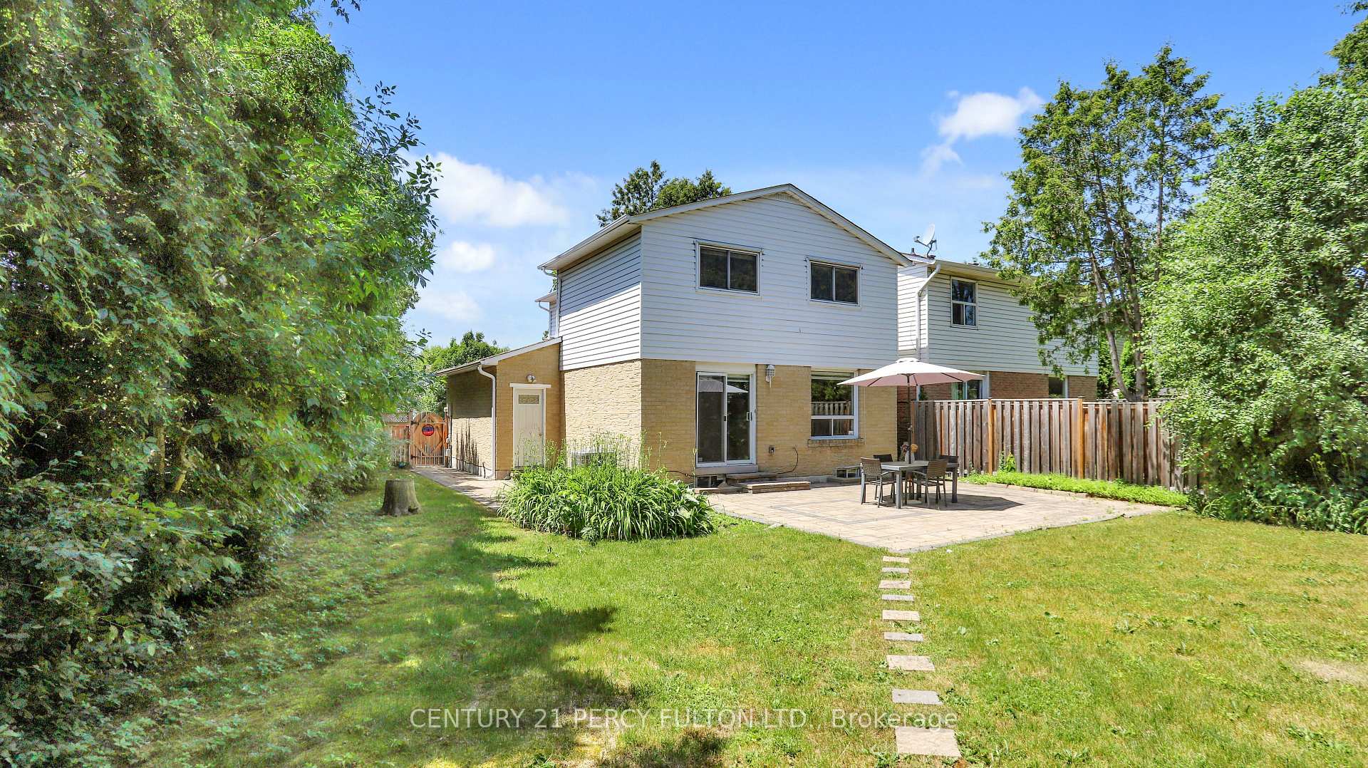 Photo 13 of Unit Bsmnt, 158 Holm Crescent, Markham, Aileen-Willowbrook — HOMEH