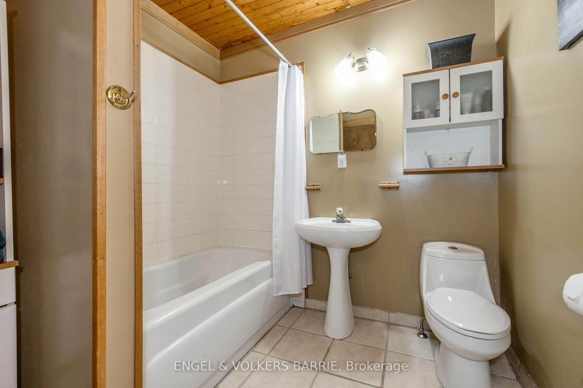 Photo 14 of 99 King Street, Essa, Angus — HOMEH