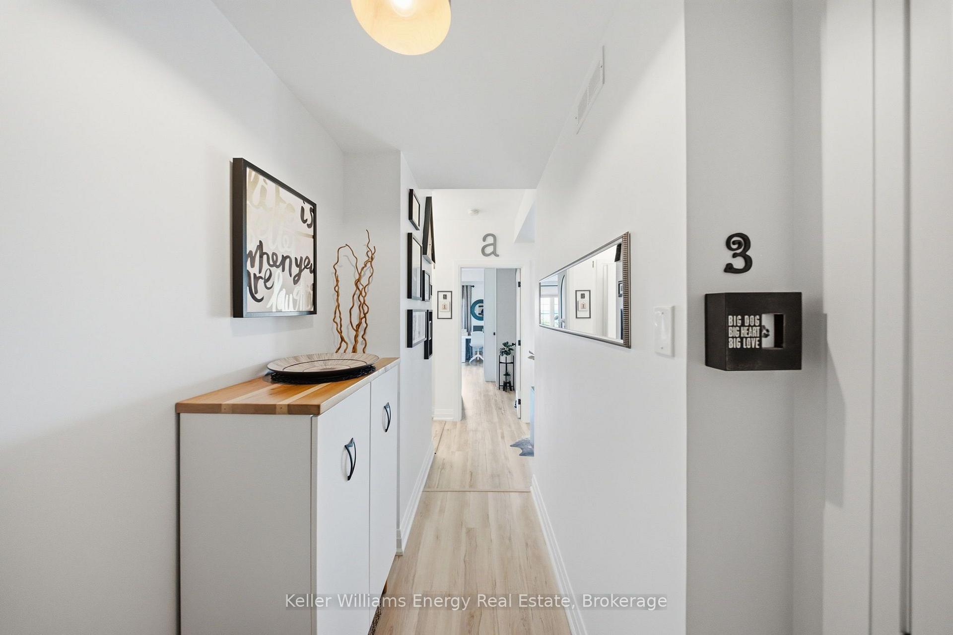 Photo 6 of Unit 308, 395 Lakebreeze Drive, Clarington, Newcastle — HOMEH