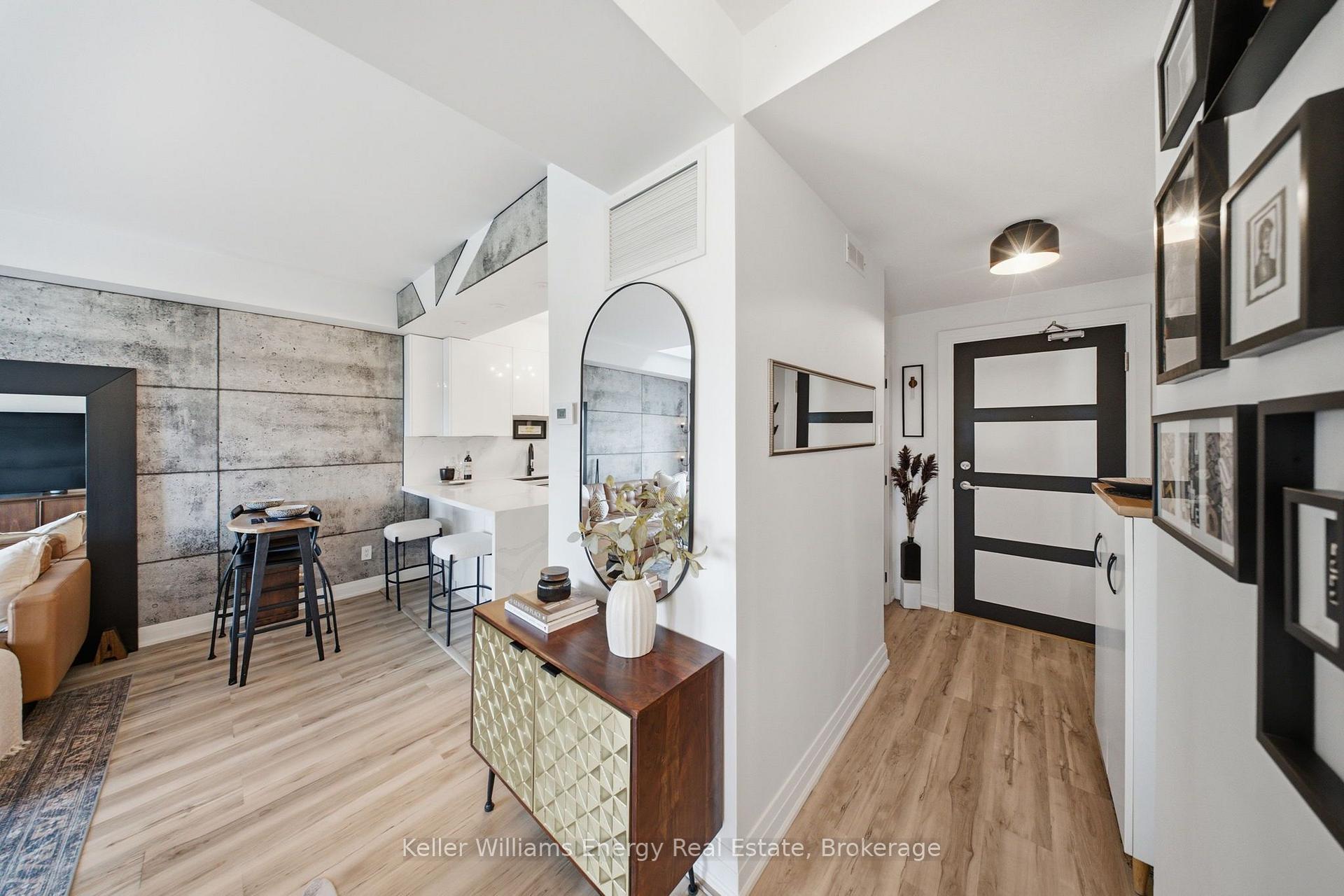 Photo 18 of Unit 308, 395 Lakebreeze Drive, Clarington, Newcastle — HOMEH