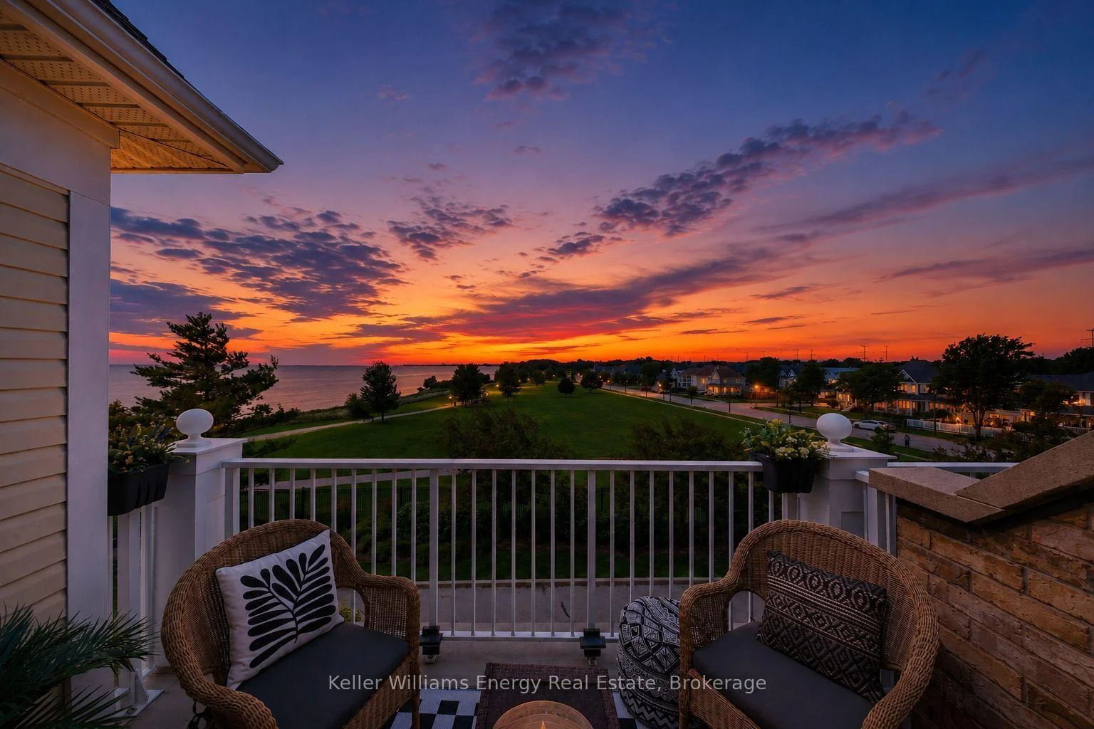 Photo 42 of Unit 308, 395 Lakebreeze Drive, Clarington, Newcastle — HOMEH
