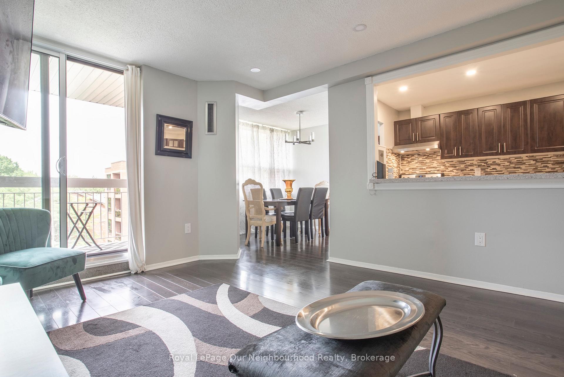 Photo 5 of Unit 507, 4064 Lawrence Avenue E, Scarborough, West Hill — HOMEH