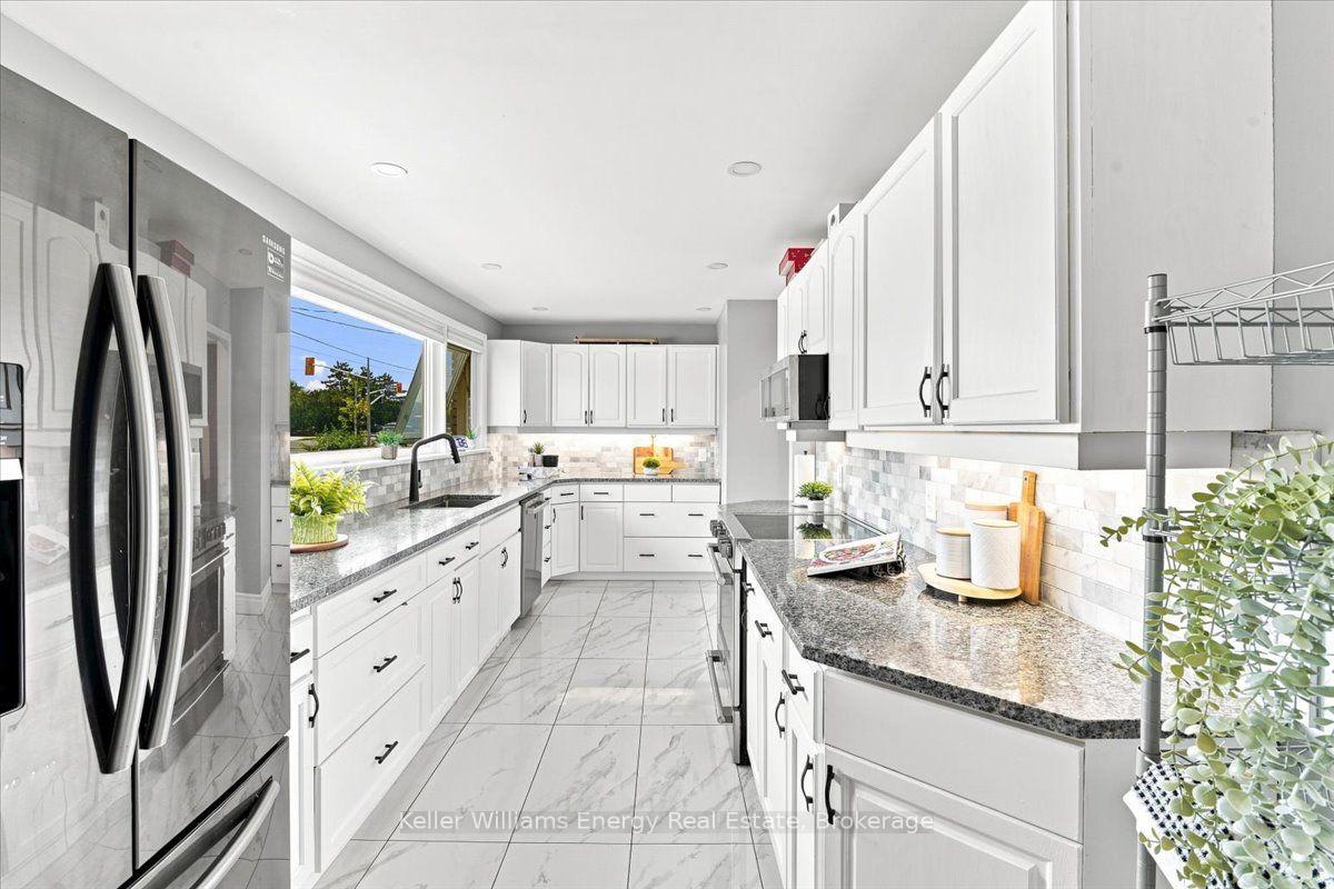 Photo 47 of 778 Hewitt Drive, Peterborough, Monaghan Ward 2 — HOMEH