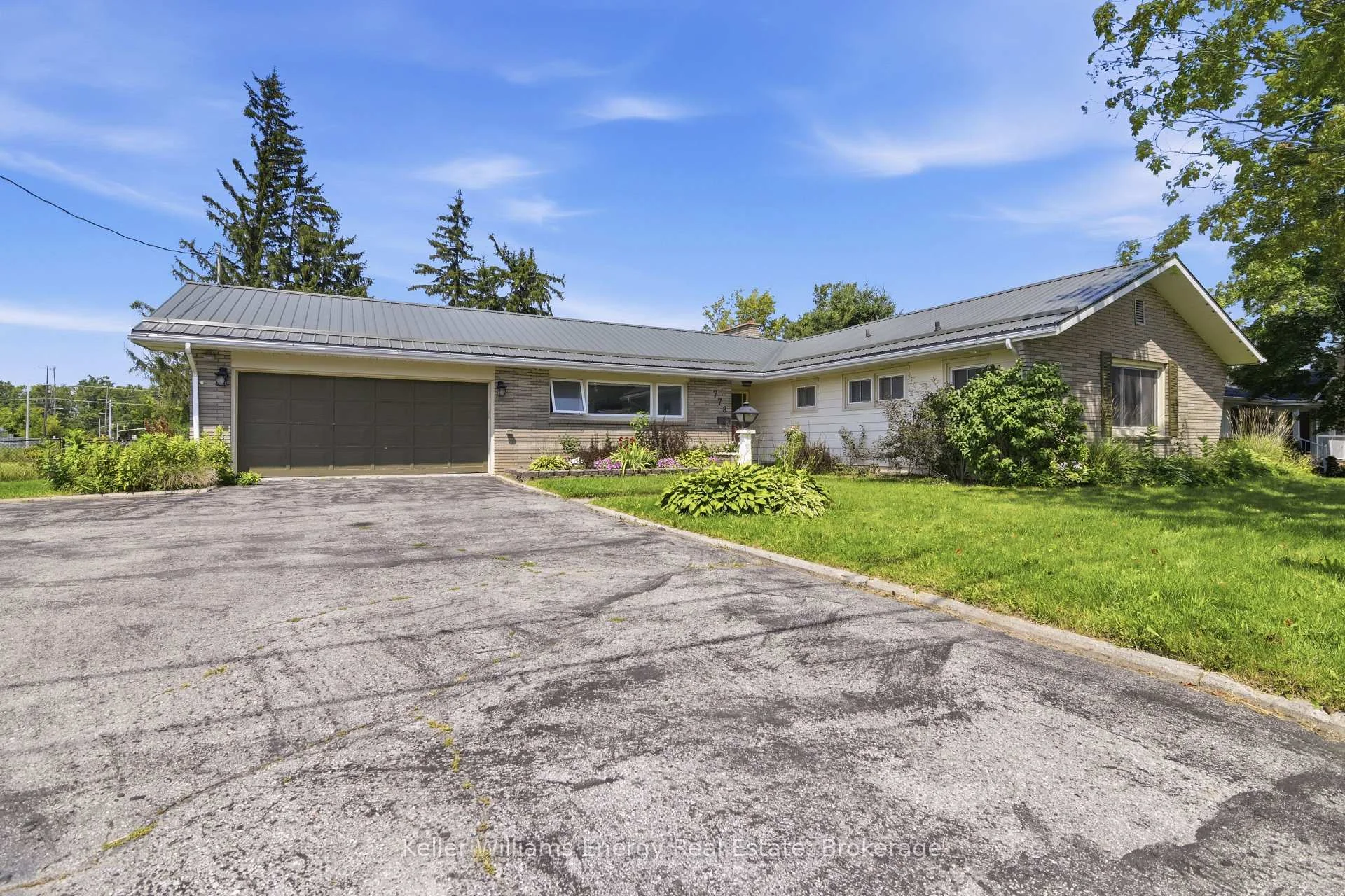 Photo 15 of 778 Hewitt Drive, Peterborough, Monaghan Ward 2 — HOMEH