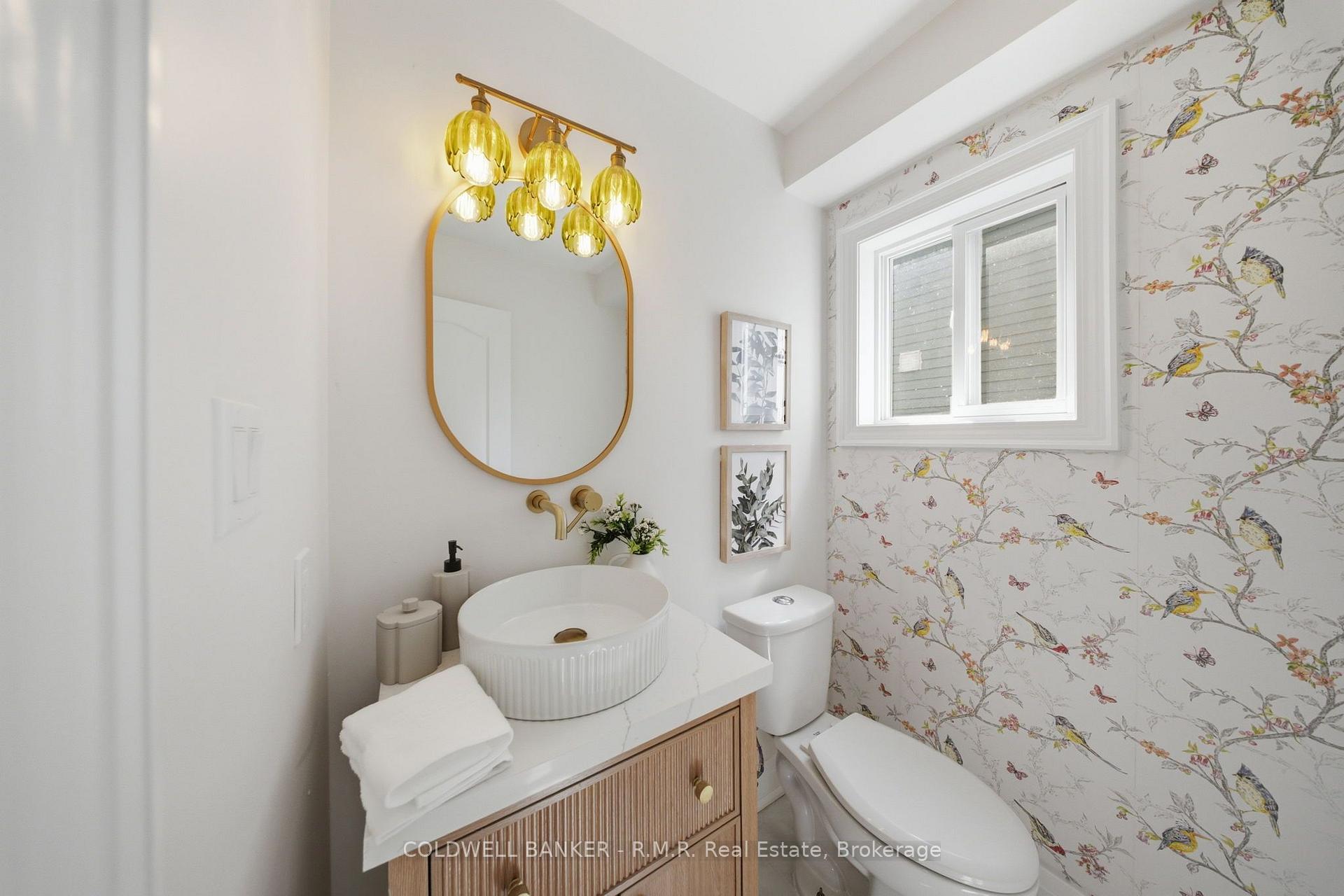 Photo 13 of 15 Schooner Lane, Clarington, Newcastle — HOMEH