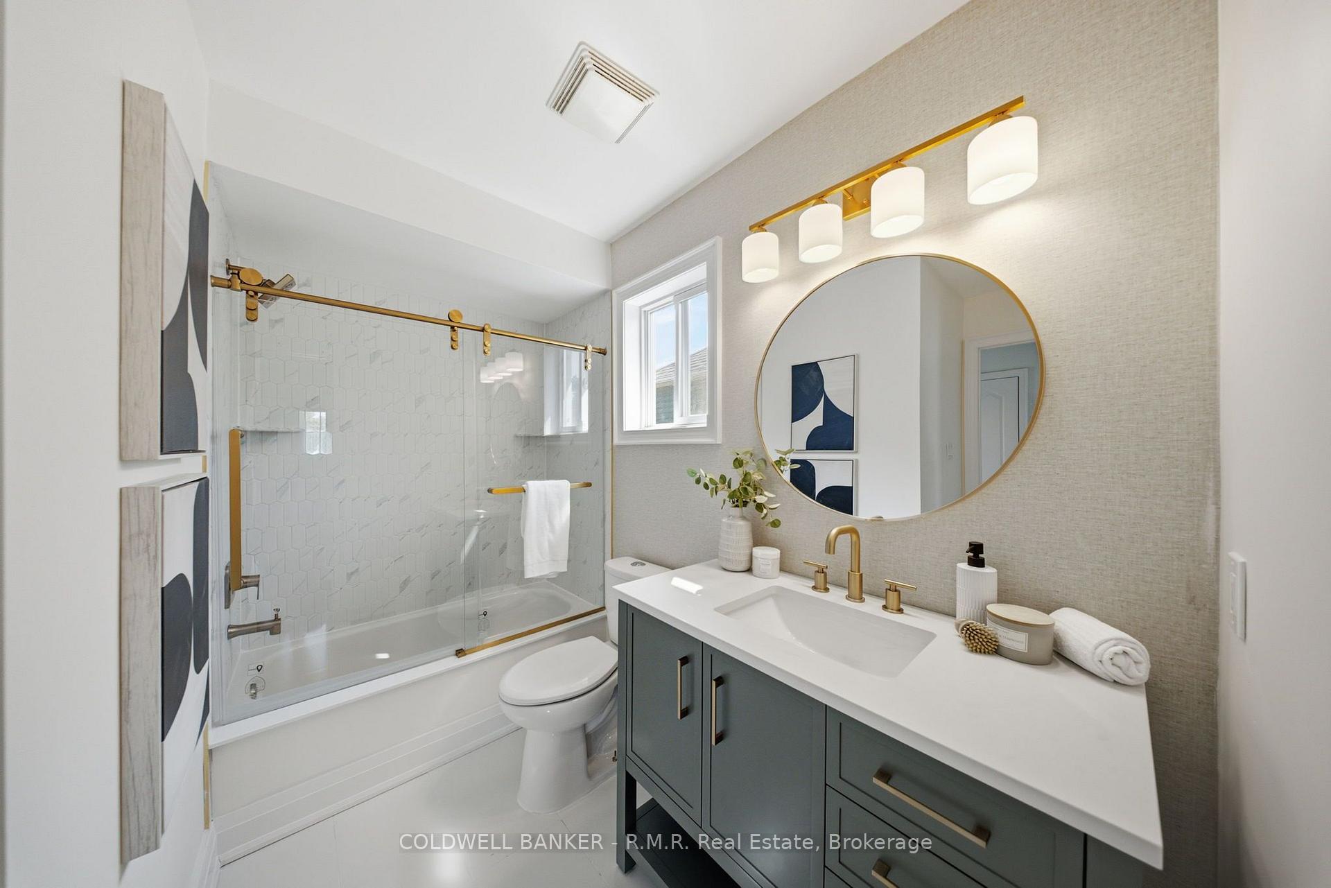 Photo 15 of 15 Schooner Lane, Clarington, Newcastle — HOMEH