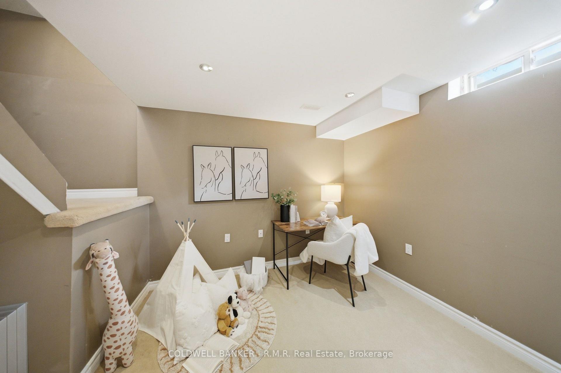 Photo 24 of 15 Schooner Lane, Clarington, Newcastle — HOMEH