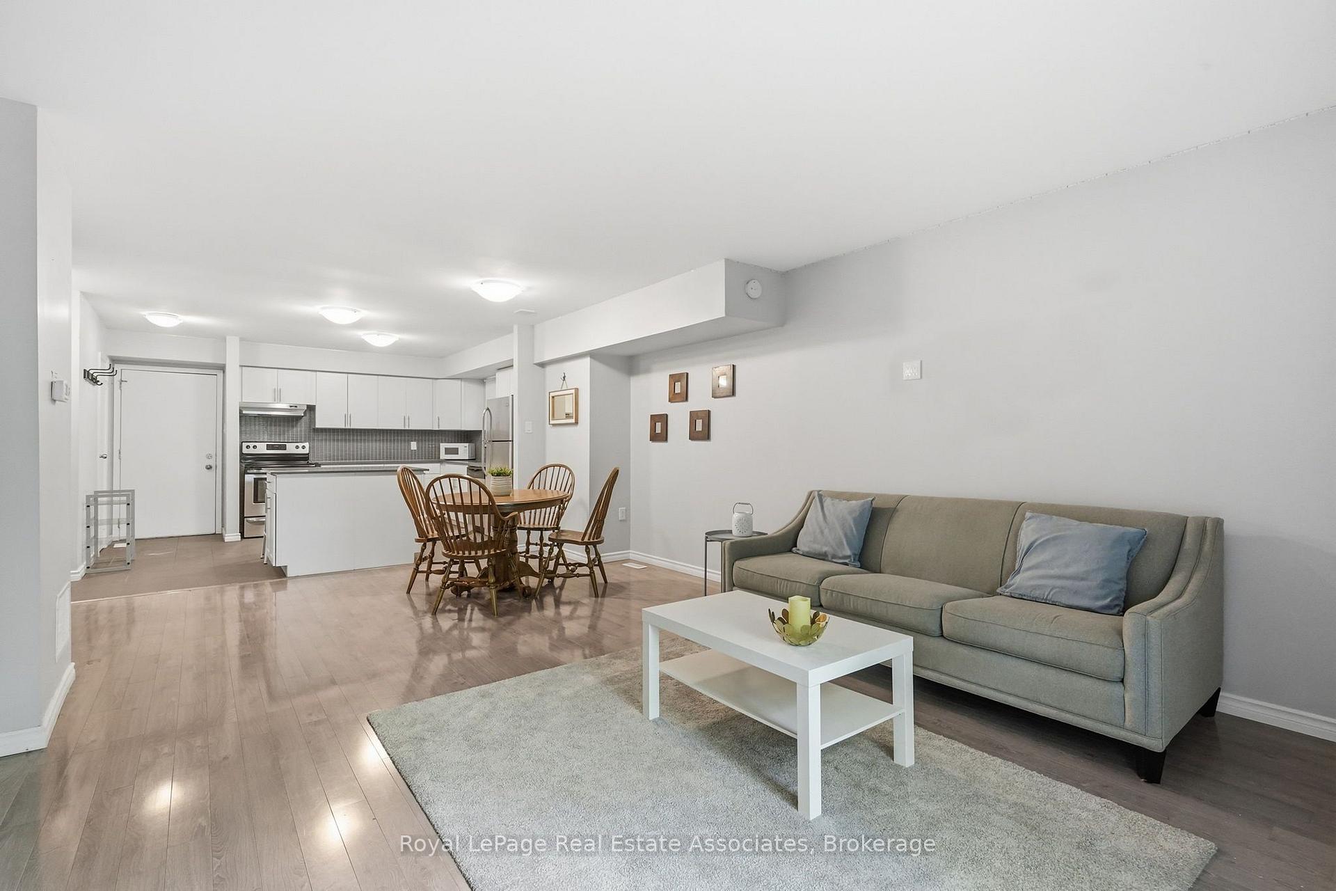 Photo 8 of Unit 1, 509 Quiet Place, Waterloo, Lakeshore Village — HOMEH