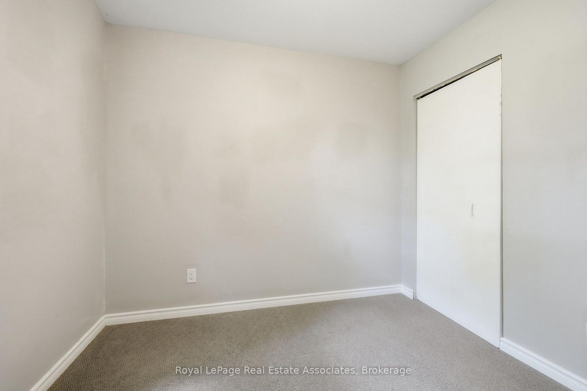 Photo 31 of Unit 1, 509 Quiet Place, Waterloo, Lakeshore Village — HOMEH