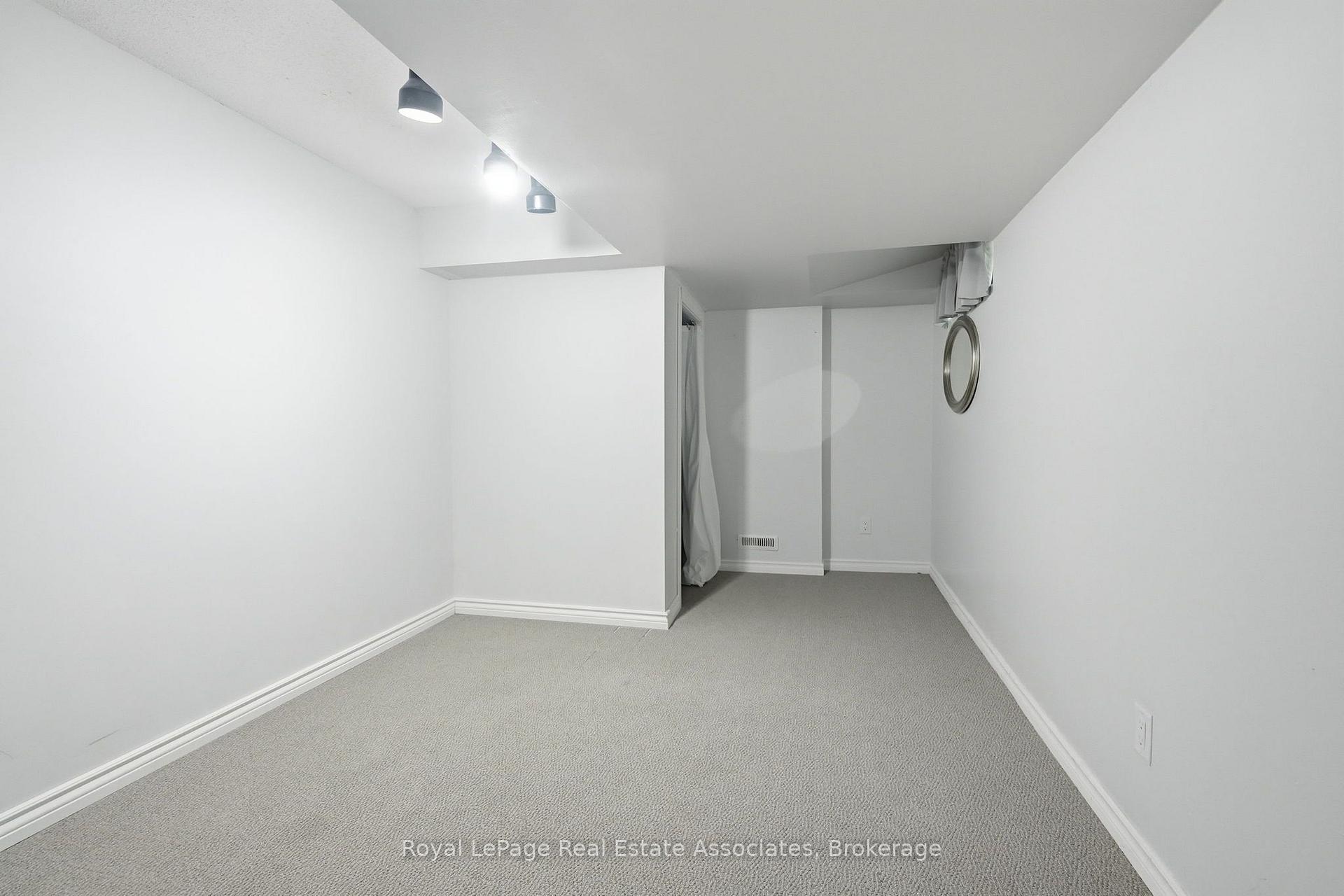 Photo 33 of Unit 1, 509 Quiet Place, Waterloo, Lakeshore Village — HOMEH
