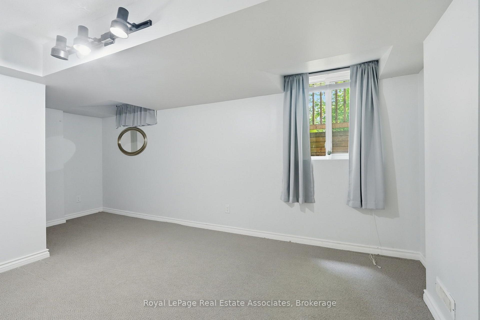 Photo 35 of Unit 1, 509 Quiet Place, Waterloo, Lakeshore Village — HOMEH