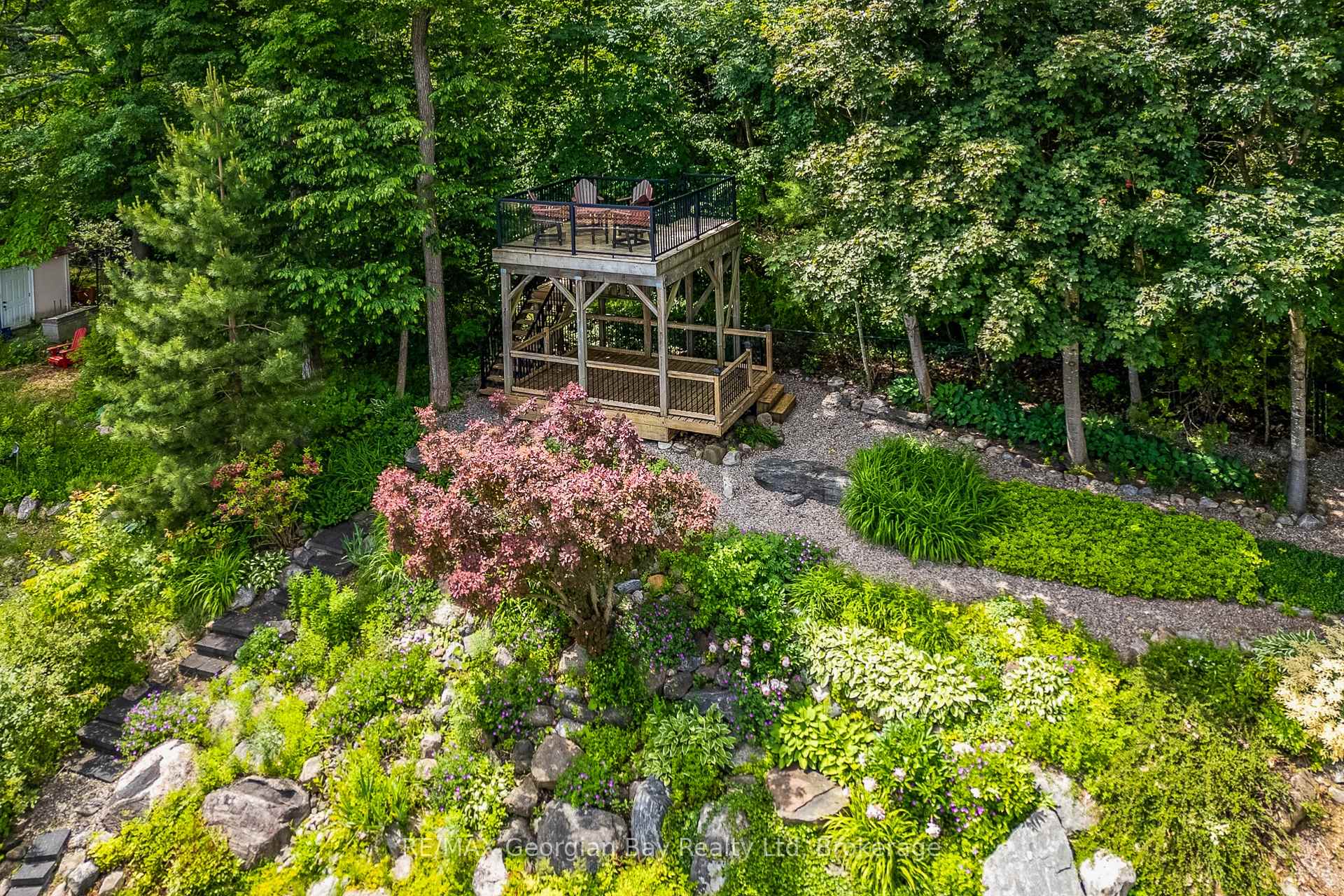 Photo 3 of 422 Aberdeen Boulevard, Midland — HOMEH